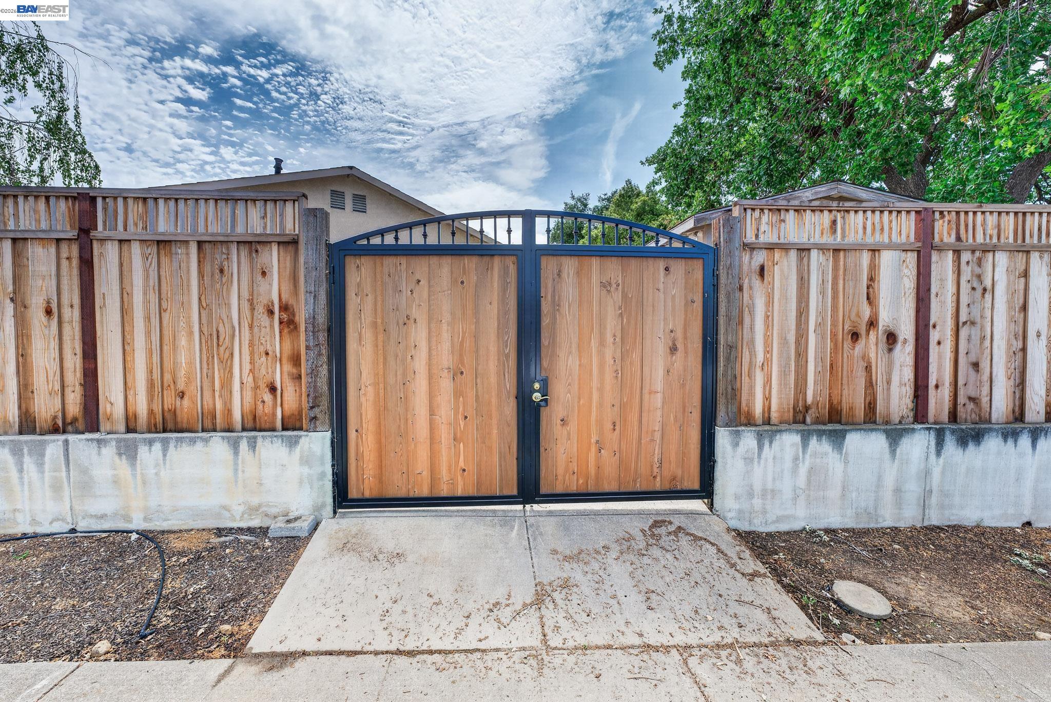 Detail Gallery Image 55 of 59 For 1147 Lomitas Ave, Livermore,  CA 94550 - 5 Beds | 3 Baths