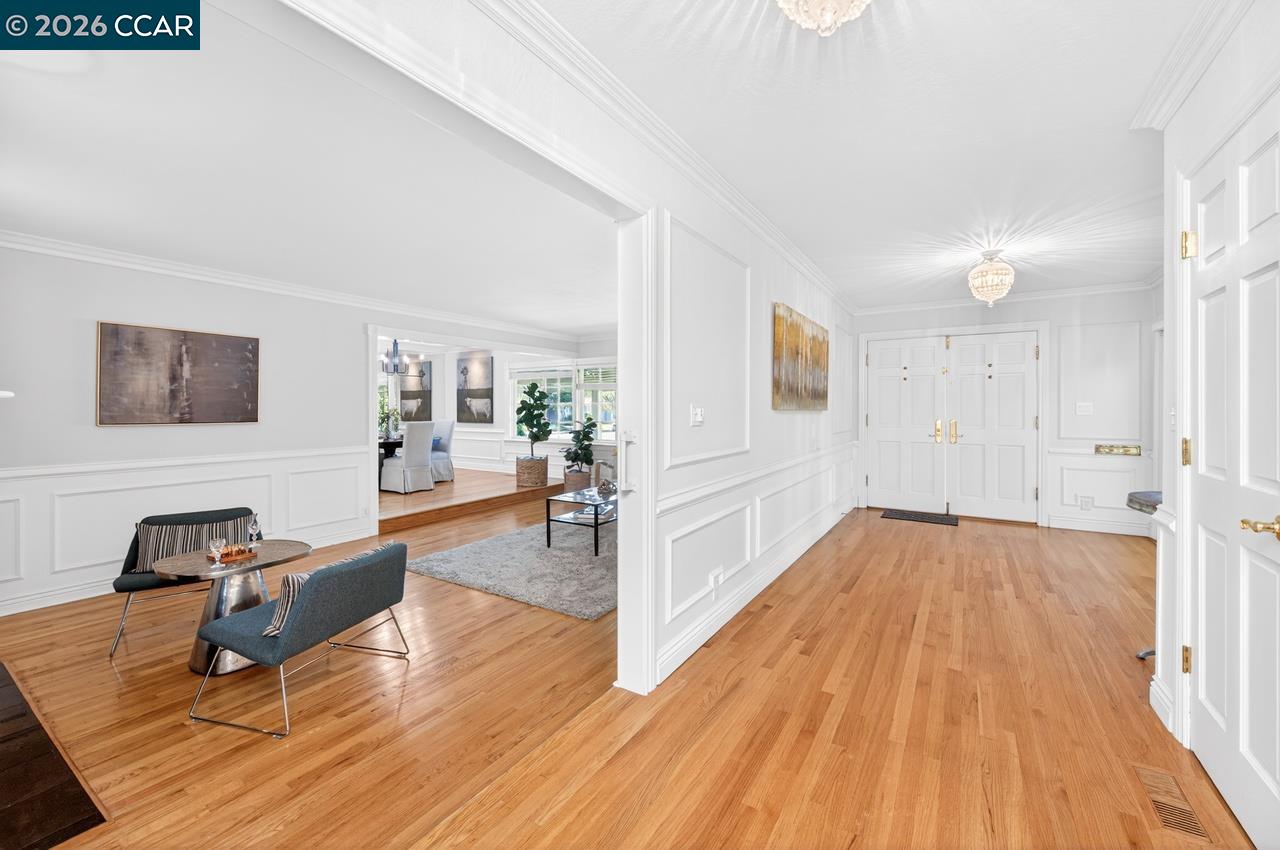 2201 Loch Ln, Walnut Creek, CA, 94598