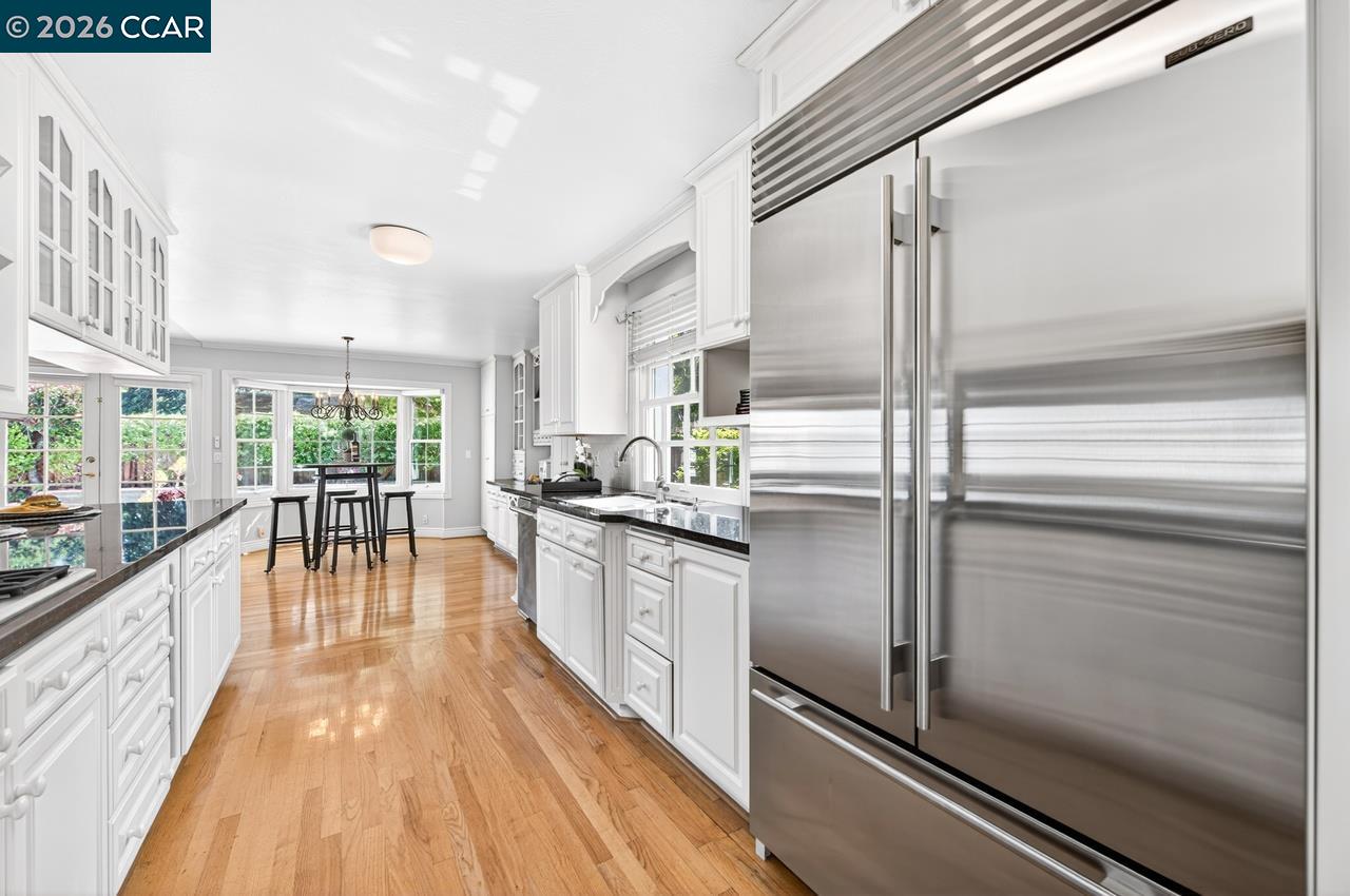 2201 Loch Ln, Walnut Creek, CA, 94598