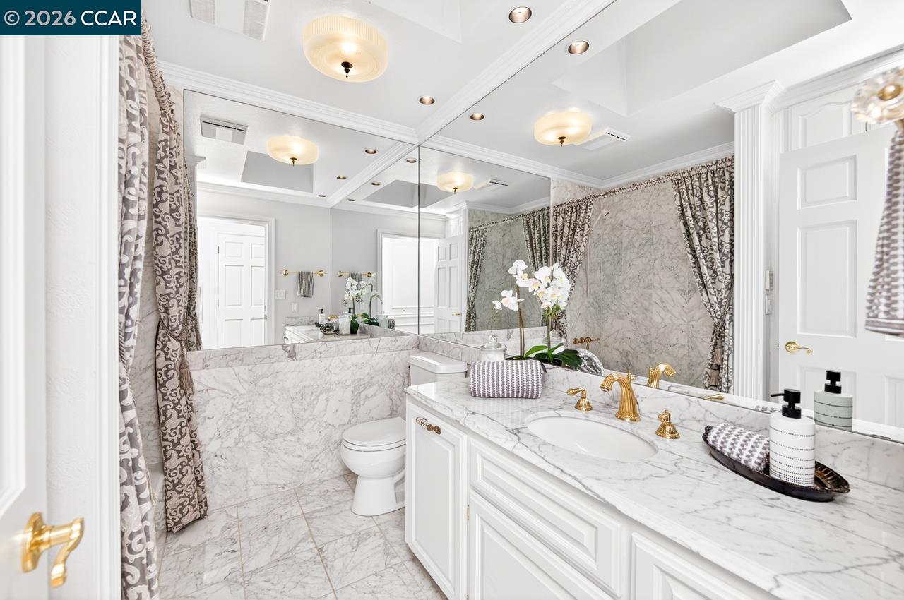 2201 Loch Ln, Walnut Creek, CA, 94598