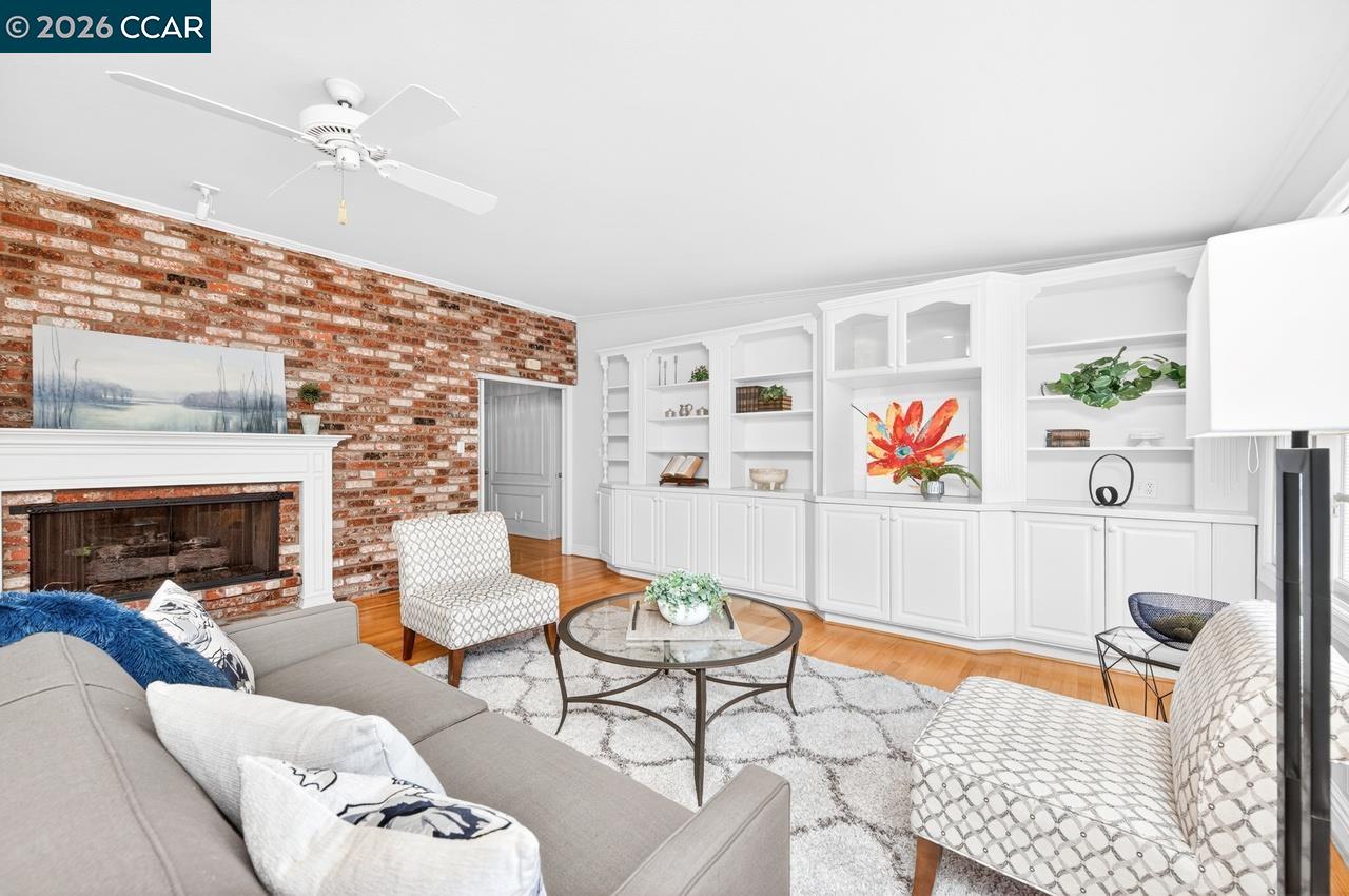 2201 Loch Ln, Walnut Creek, CA, 94598