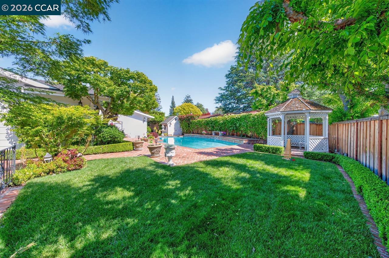 2201 Loch Ln, Walnut Creek, CA, 94598