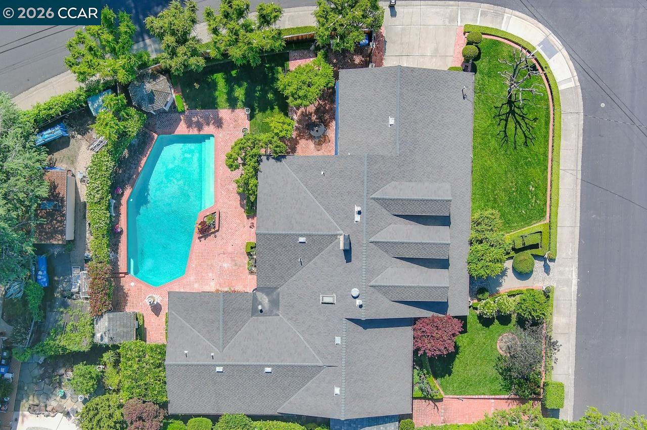 2201 Loch Ln, Walnut Creek, CA, 94598