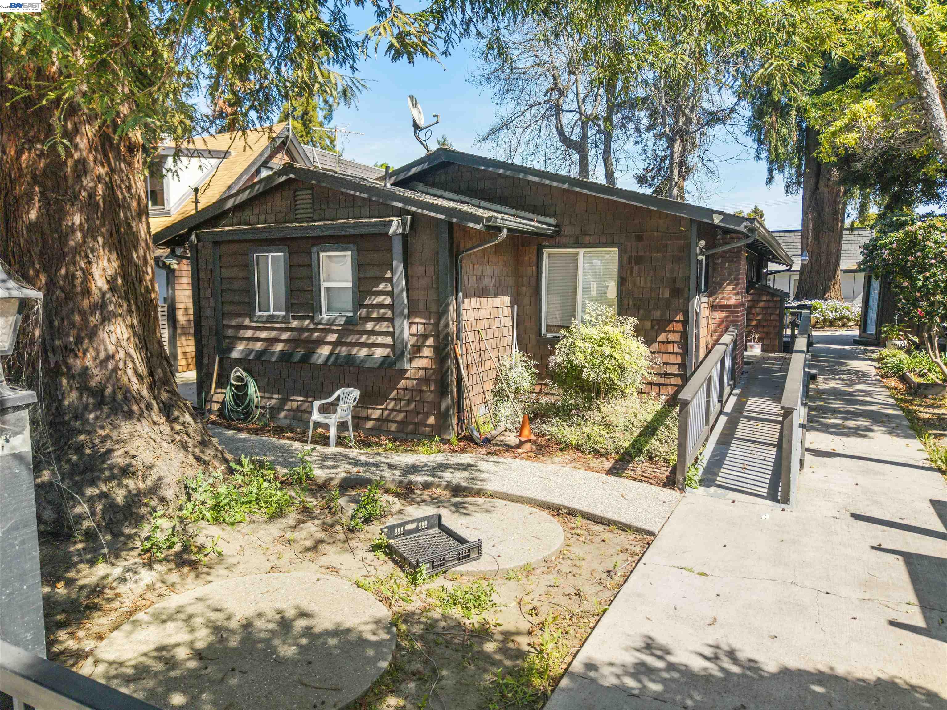 22427 Montgomery St, Hayward, CA, 94541