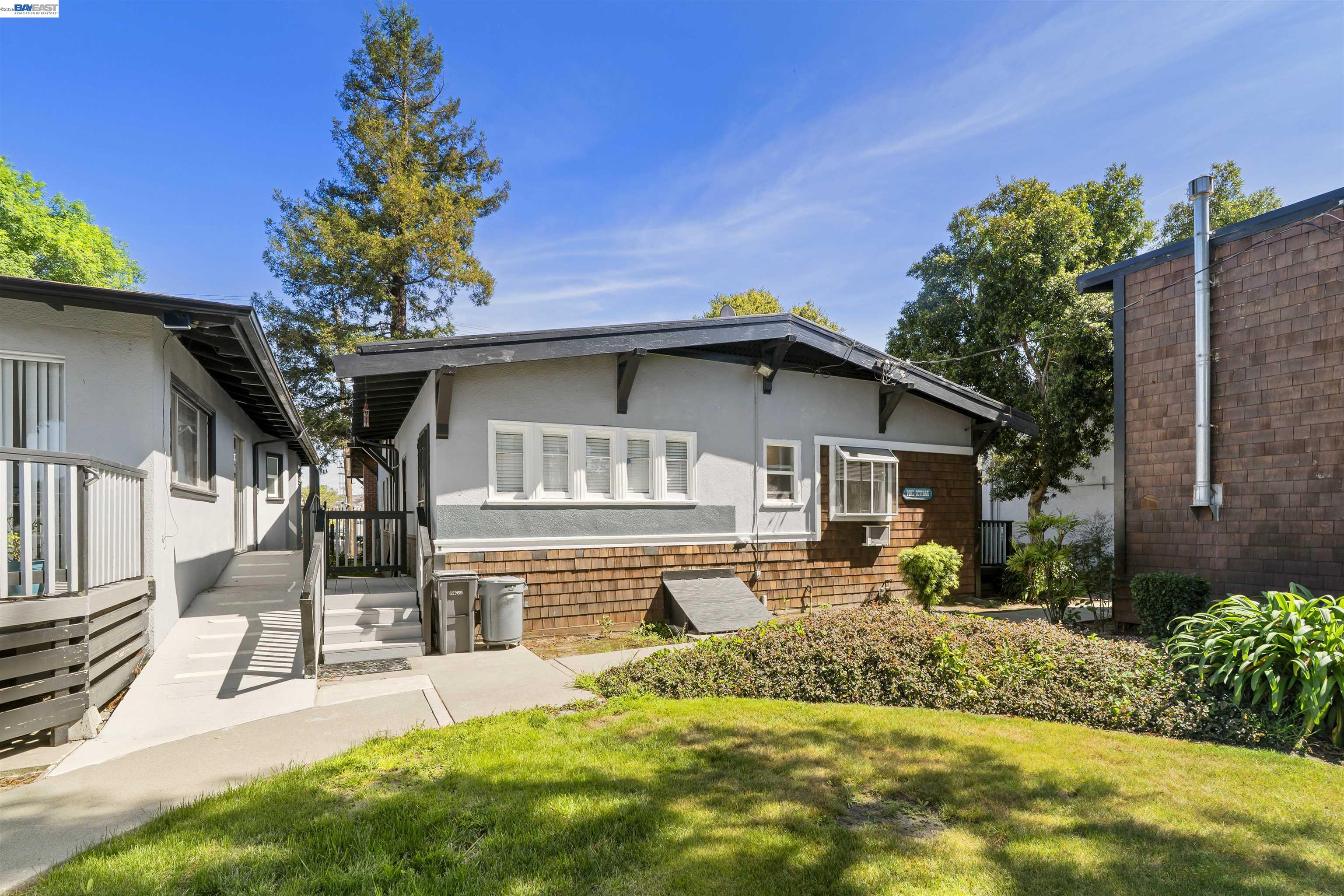22427 Montgomery St, Hayward, CA, 94541