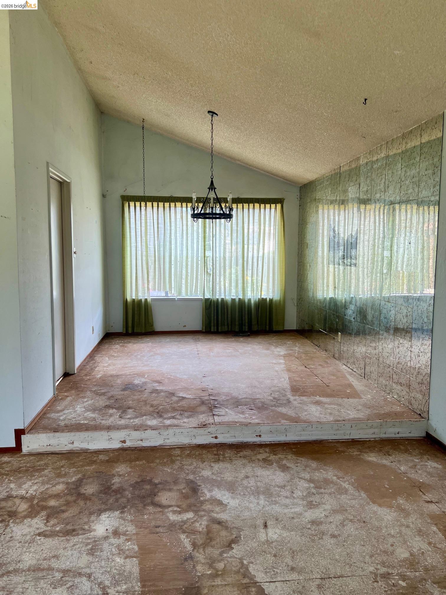 Detail Gallery Image 7 of 10 For 40249 San Sebastian Pl, Fremont,  CA 94539 - 4 Beds | 3 Baths