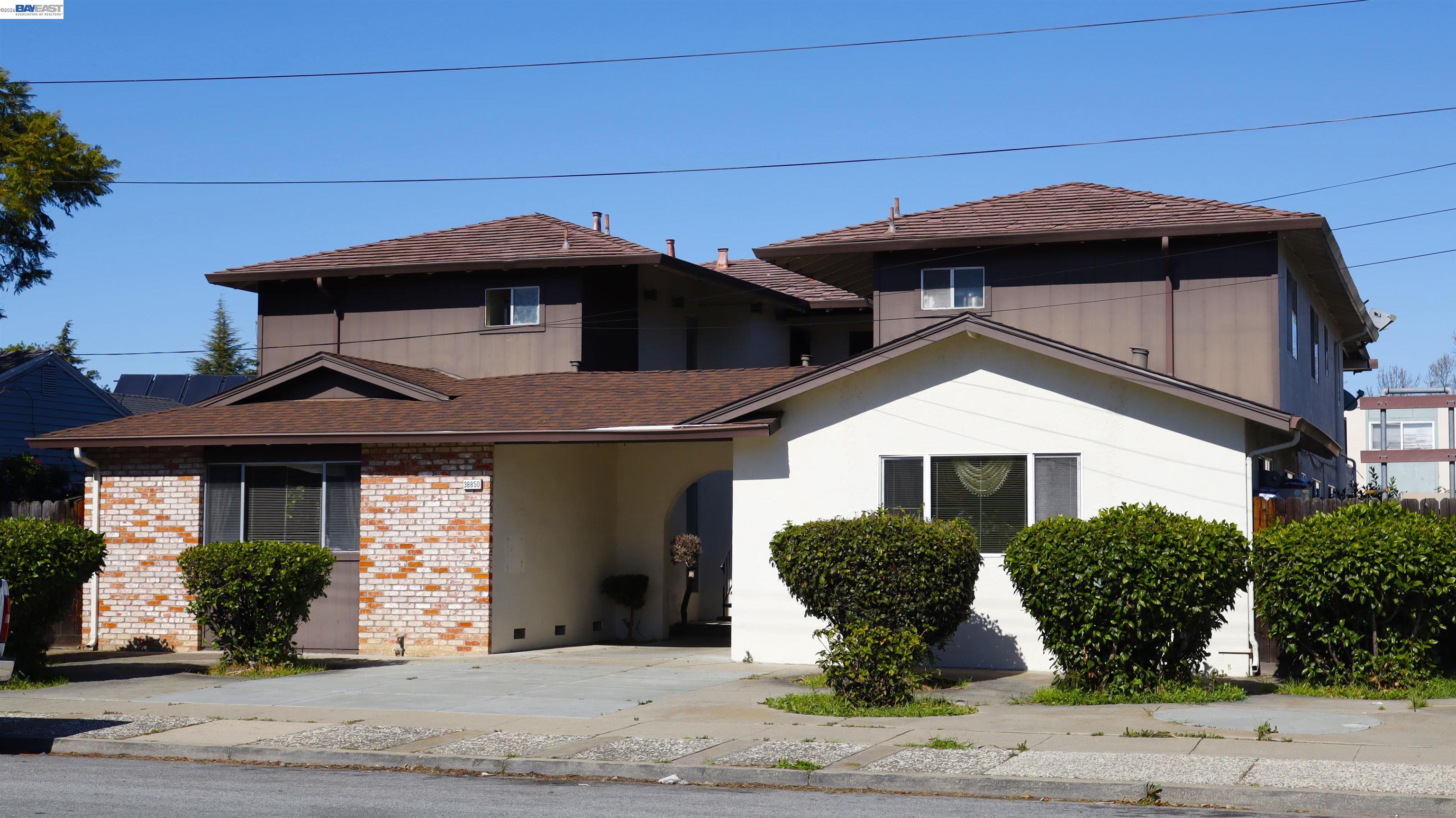 Front Image Thumbnail for BE41130751