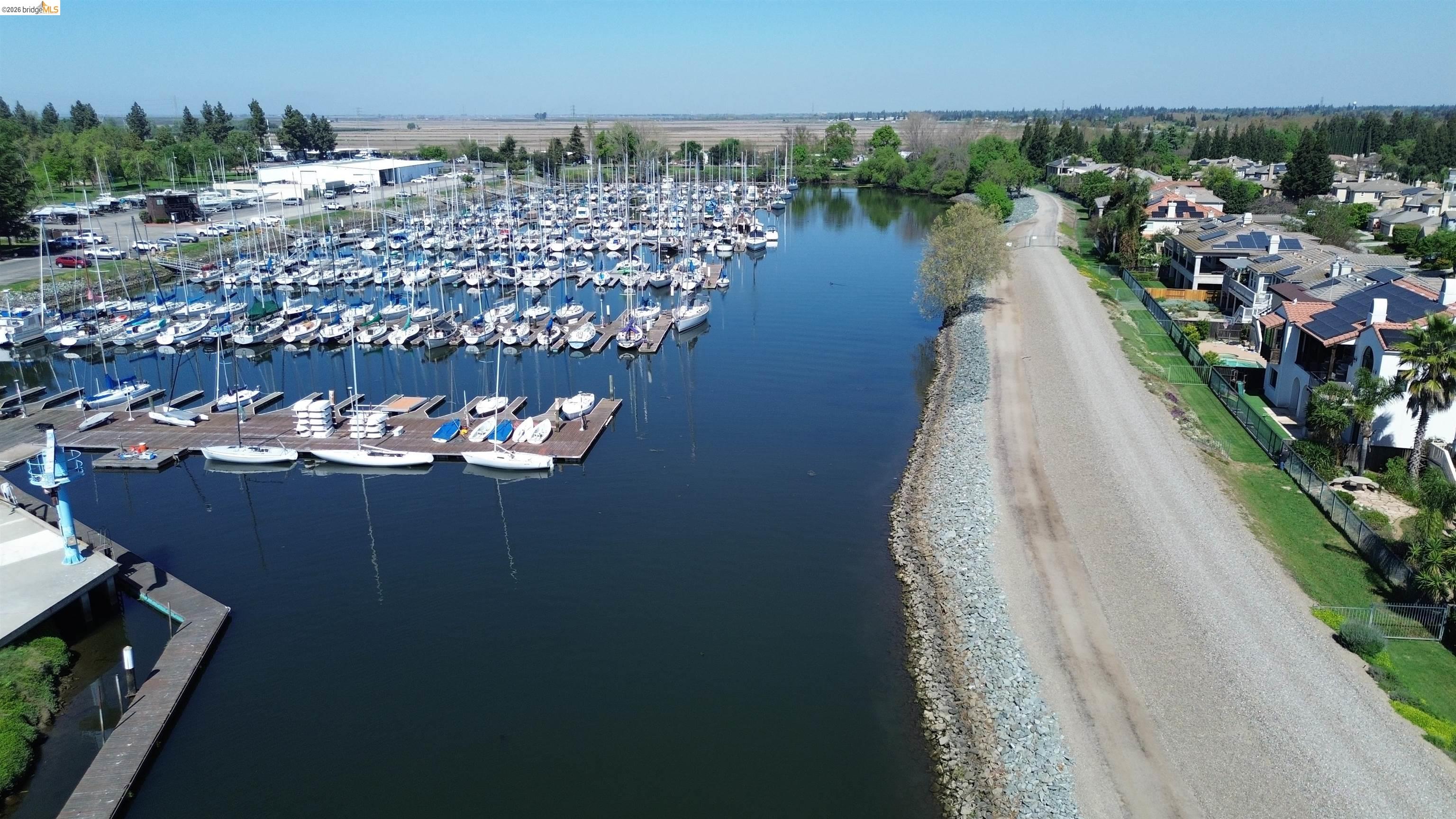 Detail Gallery Image 39 of 47 For 5776 Saint Andrews Dr, Stockton,  CA 95219 - 4 Beds | 4 Baths