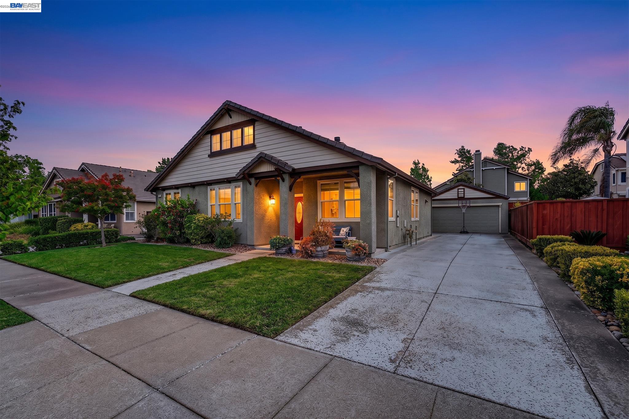 Front Image Thumbnail for BE41130760