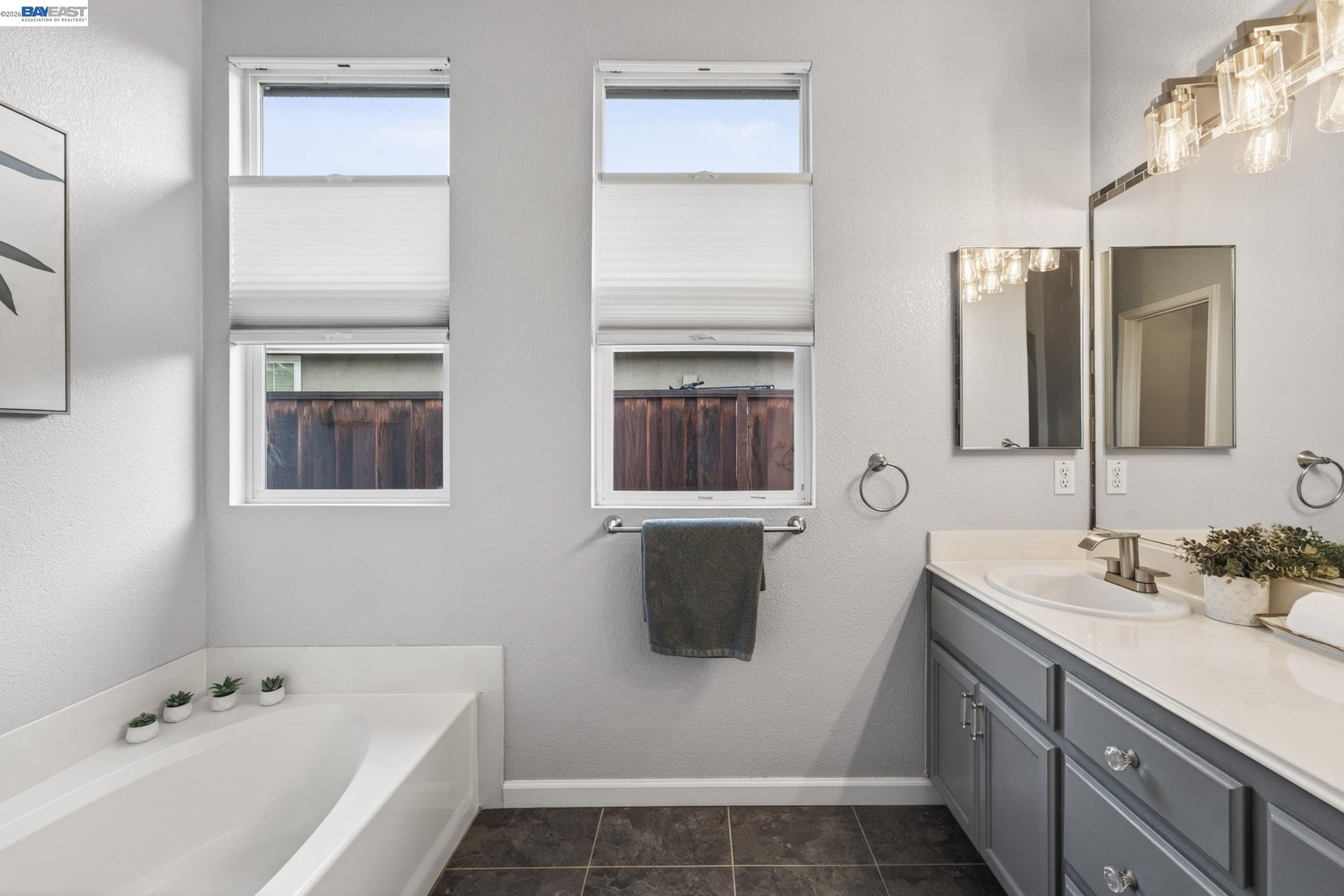 Detail Gallery Image 22 of 45 For 1801 Altamar Way, Livermore,  CA 94551 - 4 Beds | 2 Baths