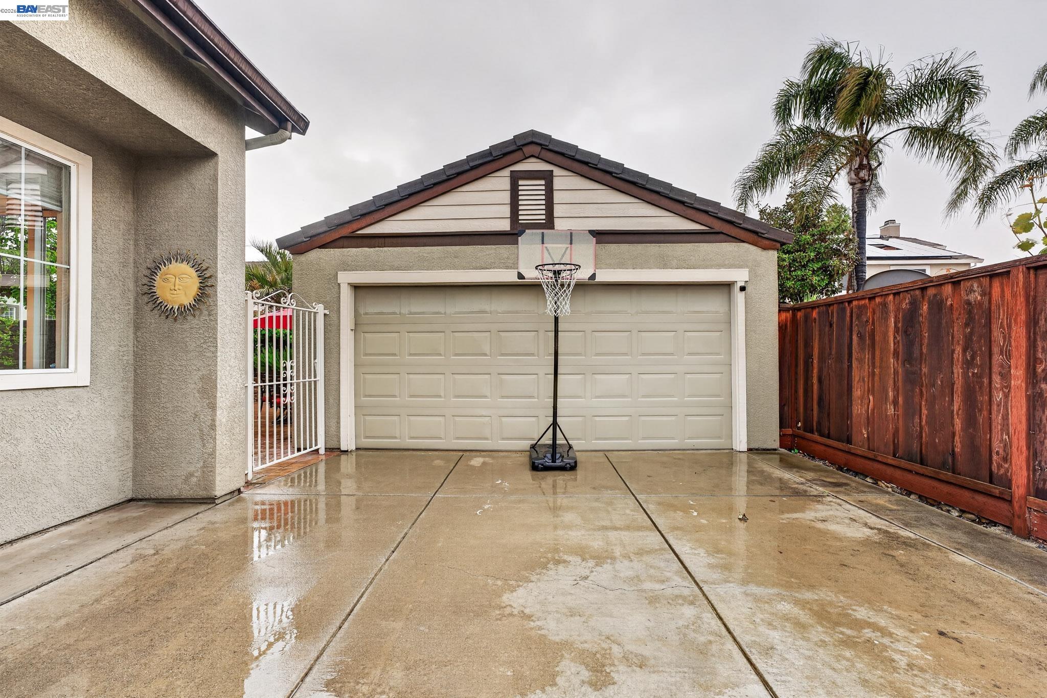 Detail Gallery Image 6 of 45 For 1801 Altamar Way, Livermore,  CA 94551 - 4 Beds | 2 Baths