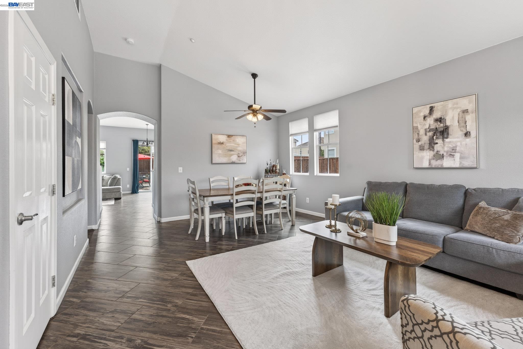 Detail Gallery Image 8 of 45 For 1801 Altamar Way, Livermore,  CA 94551 - 4 Beds | 2 Baths