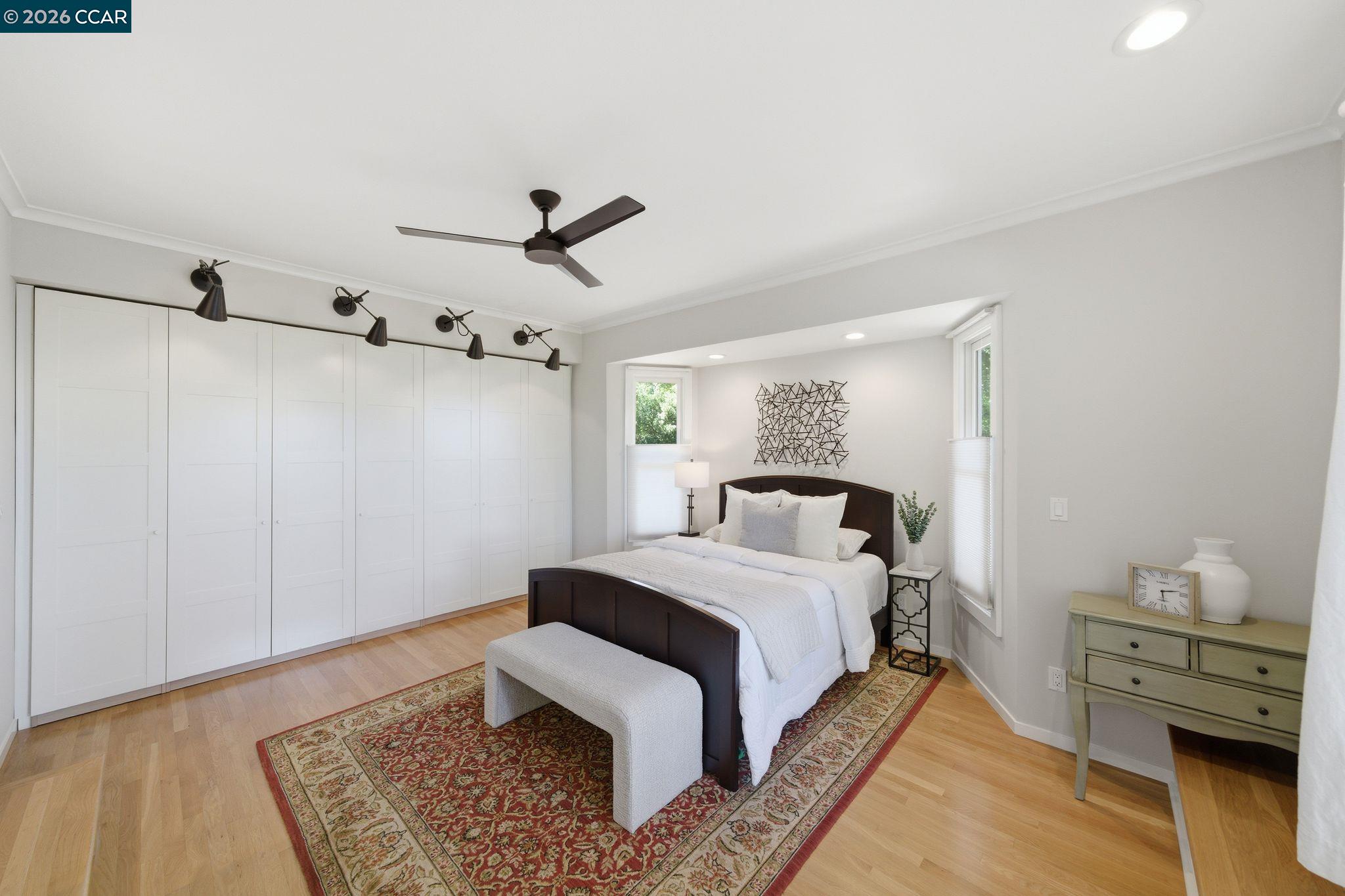 142 Crestview Dr, Orinda, CA, 94563