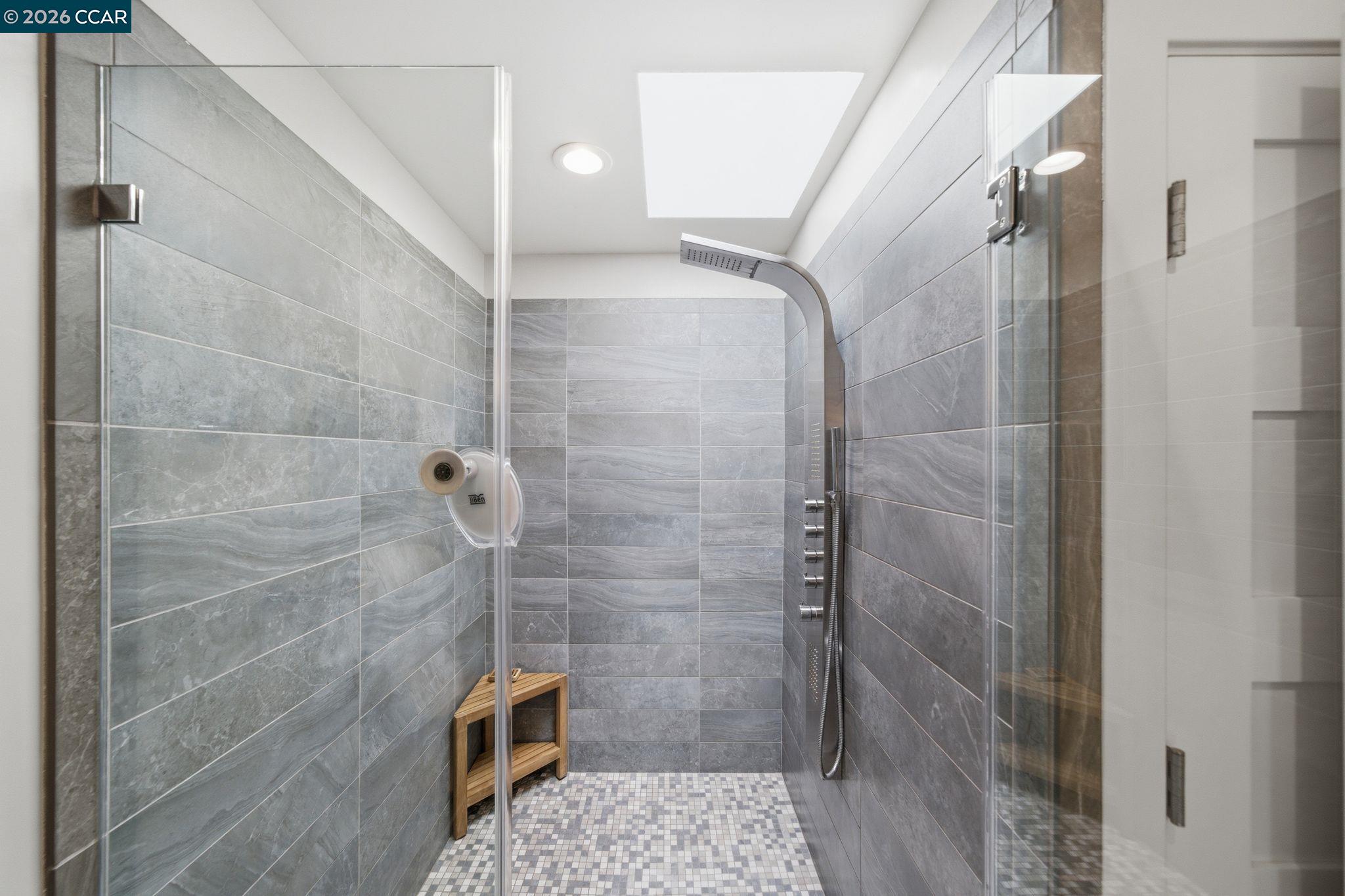 142 Crestview Dr, Orinda, CA, 94563