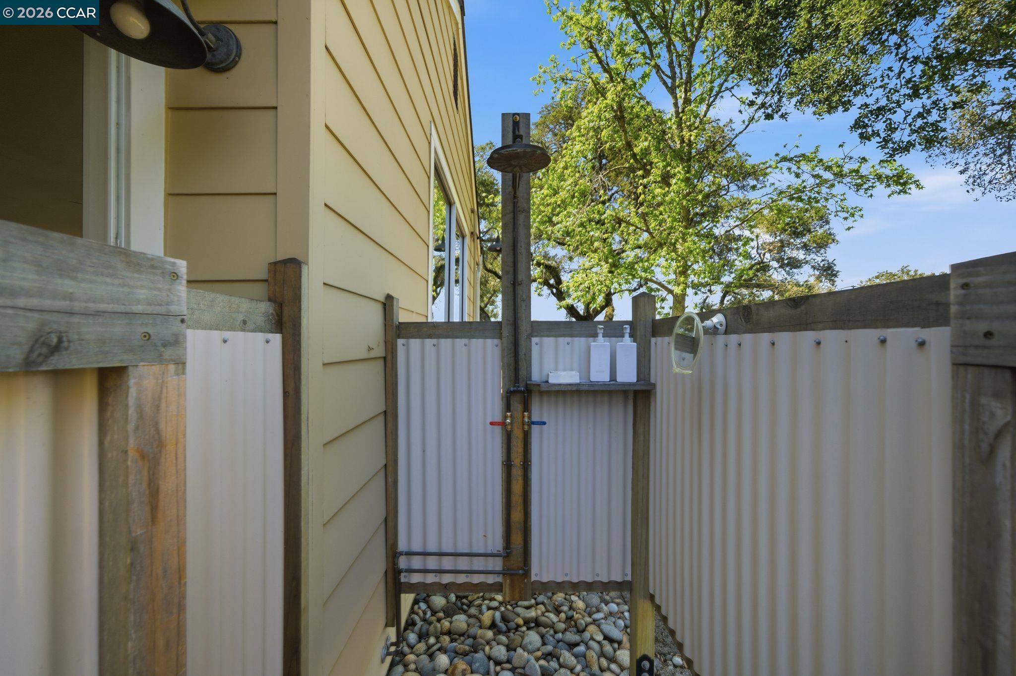 142 Crestview Dr, Orinda, CA, 94563