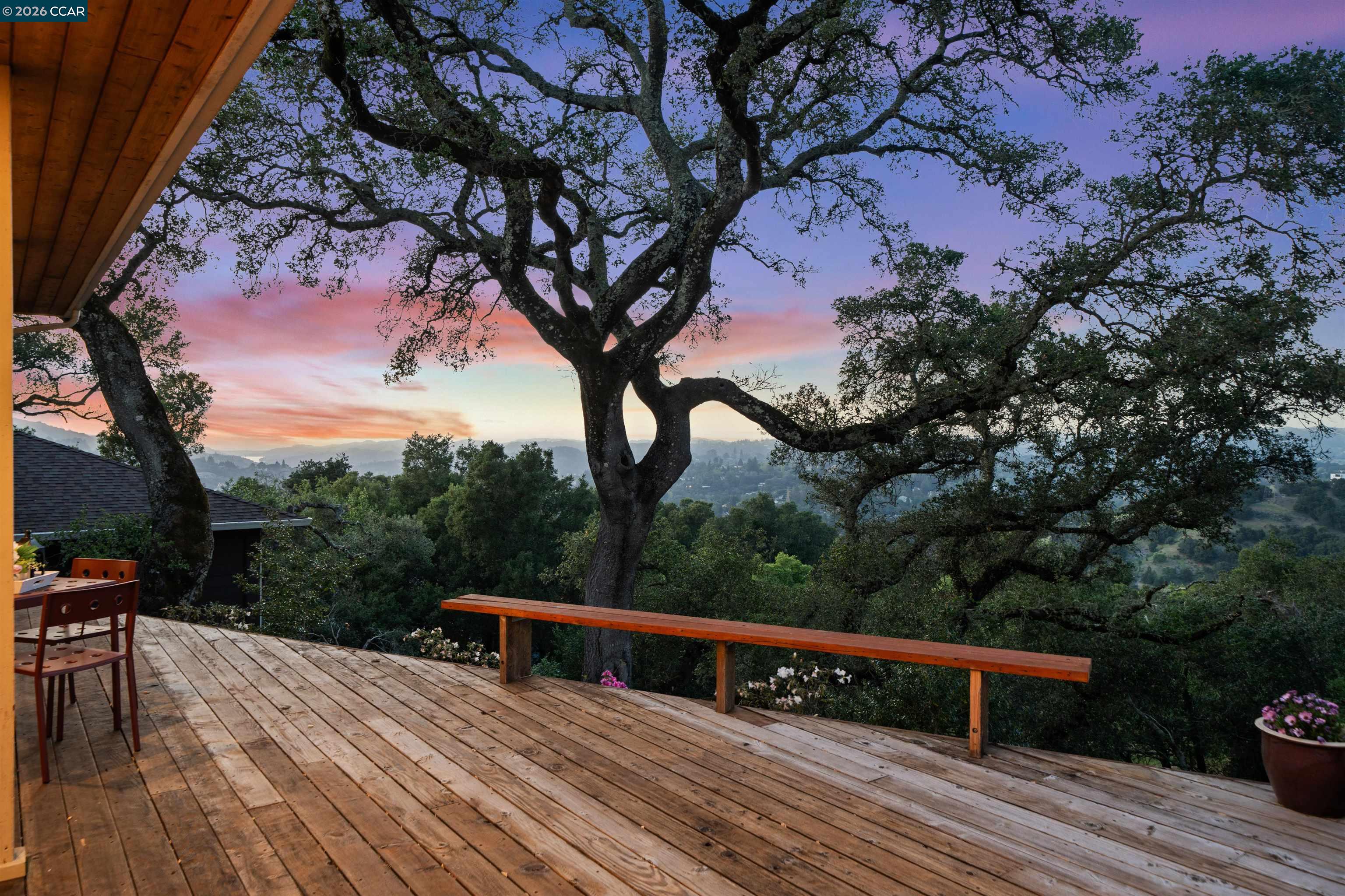 142 Crestview Dr, Orinda, CA, 94563