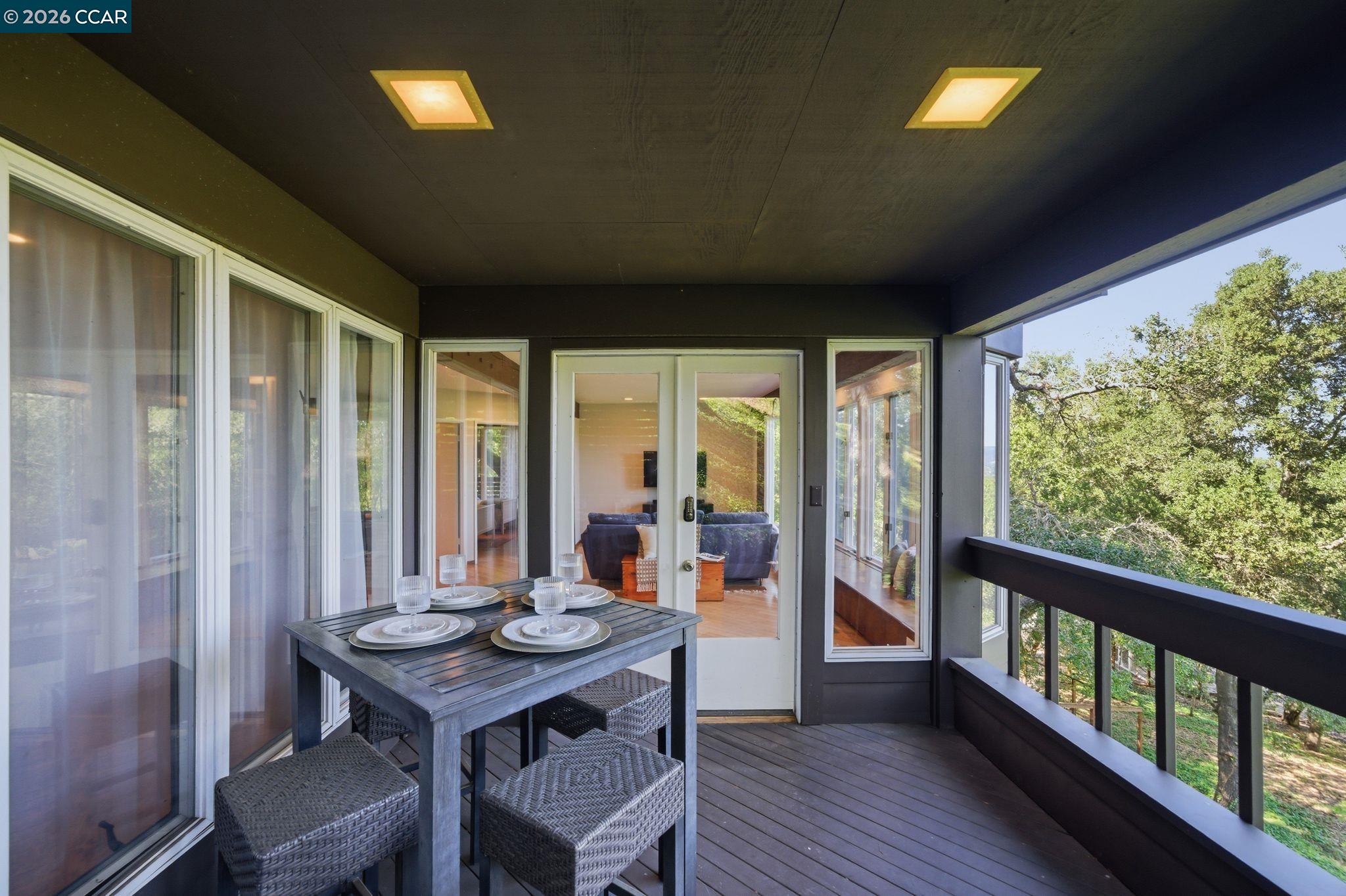 142 Crestview Dr, Orinda, CA, 94563