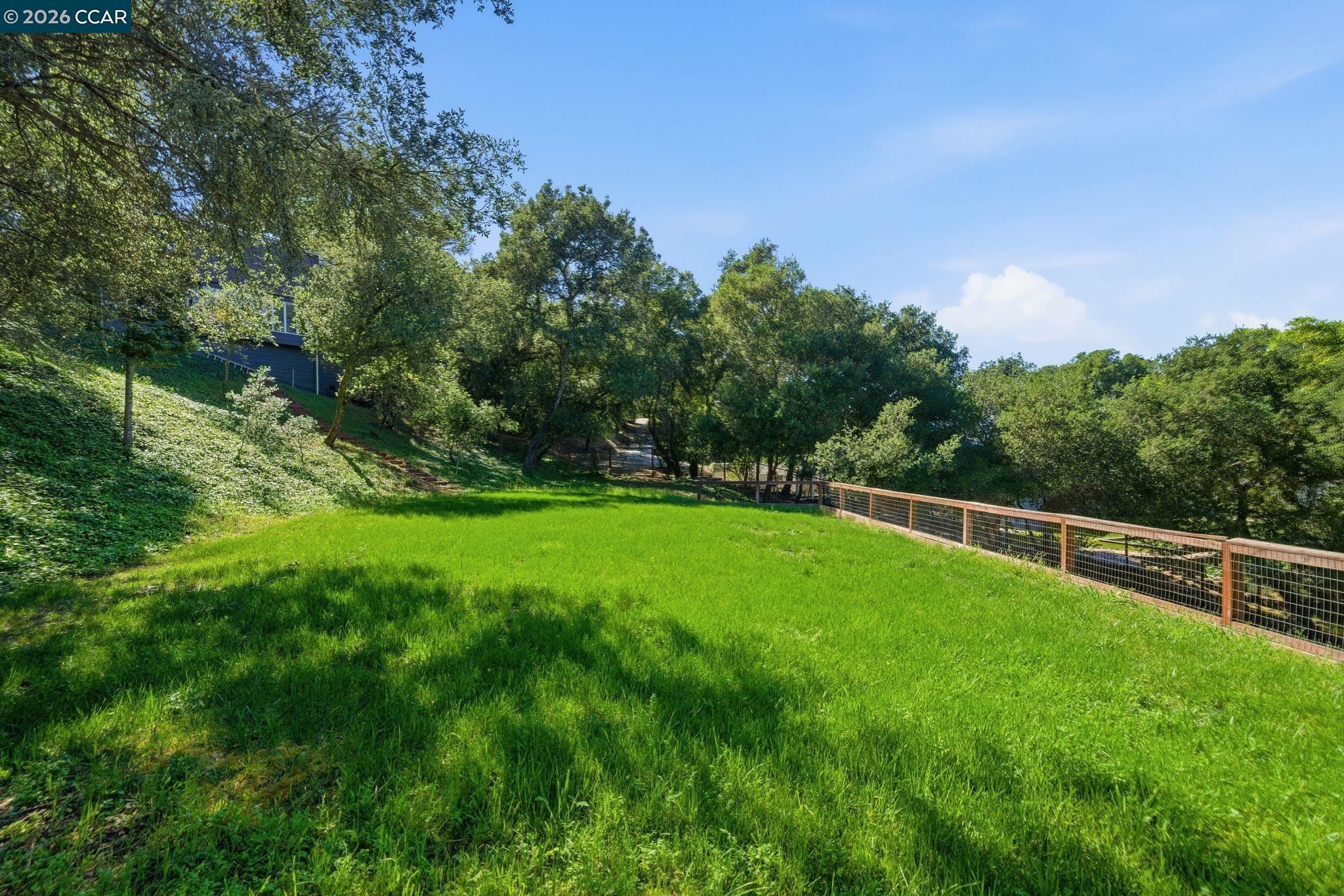 142 Crestview Dr, Orinda, CA, 94563