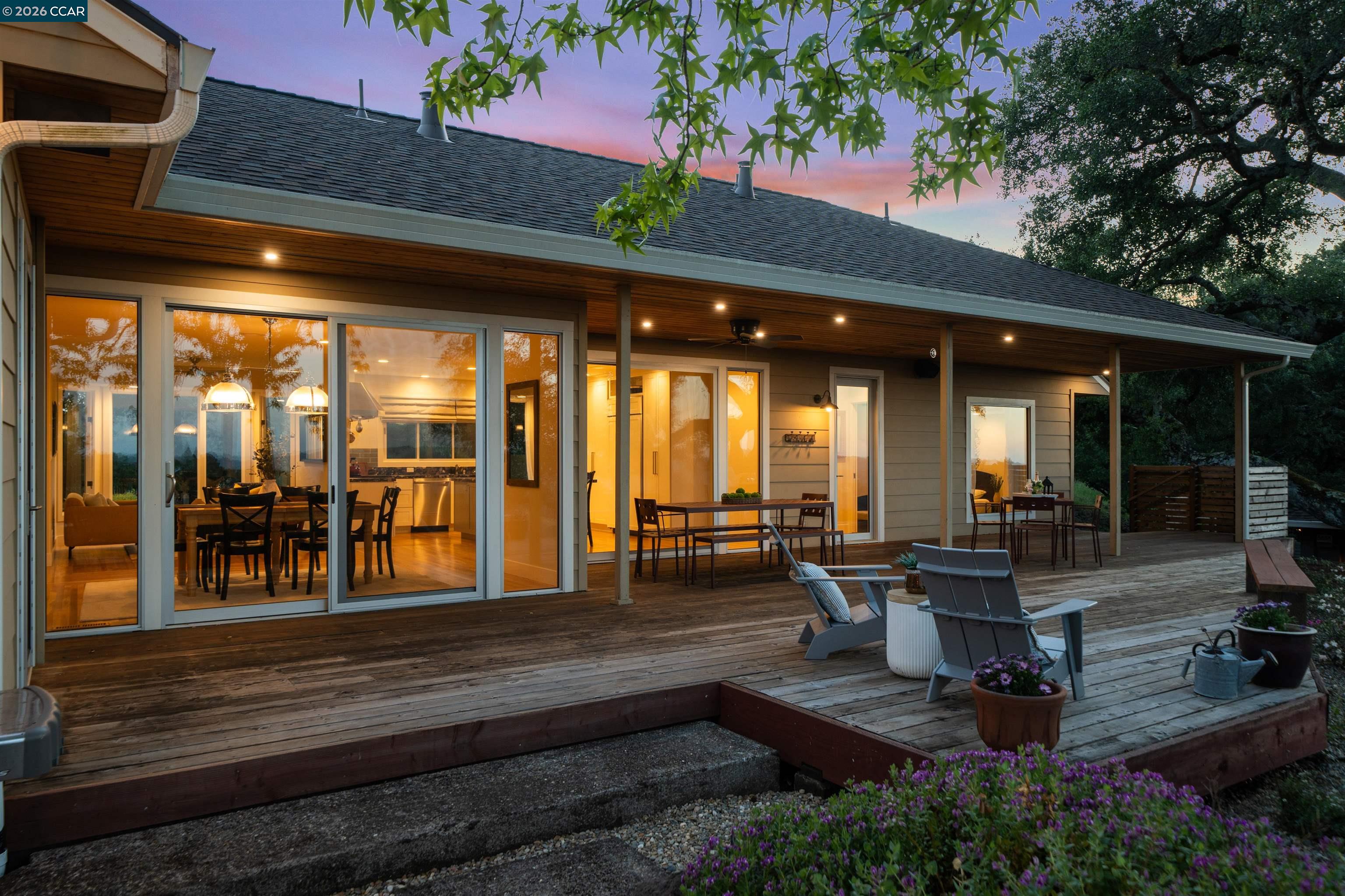 142 Crestview Dr, Orinda, CA, 94563