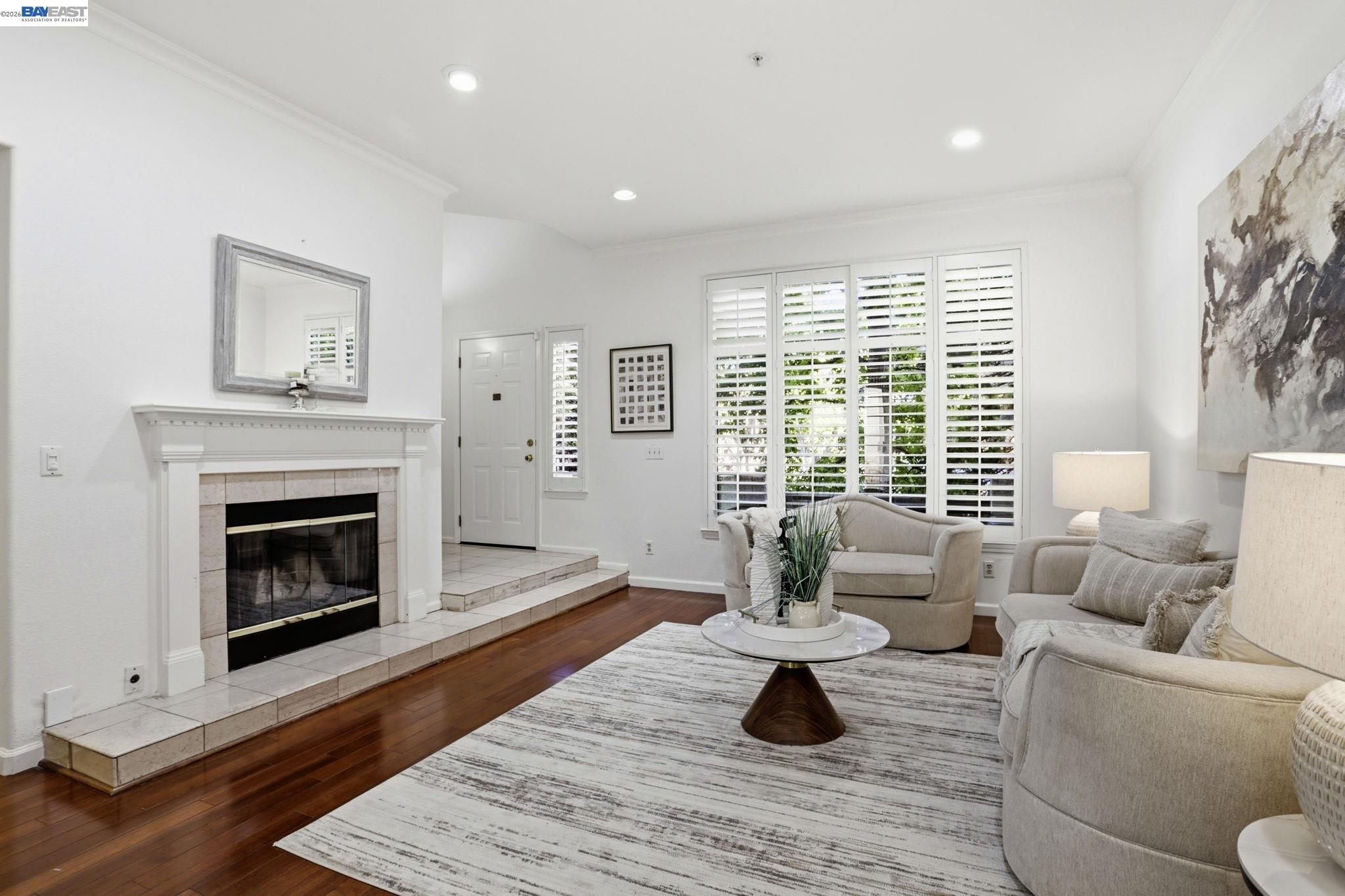 Detail Gallery Image 1 of 47 For 441 Camille Cir #12,  San Jose,  CA 95134 - 2 Beds | 2/1 Baths