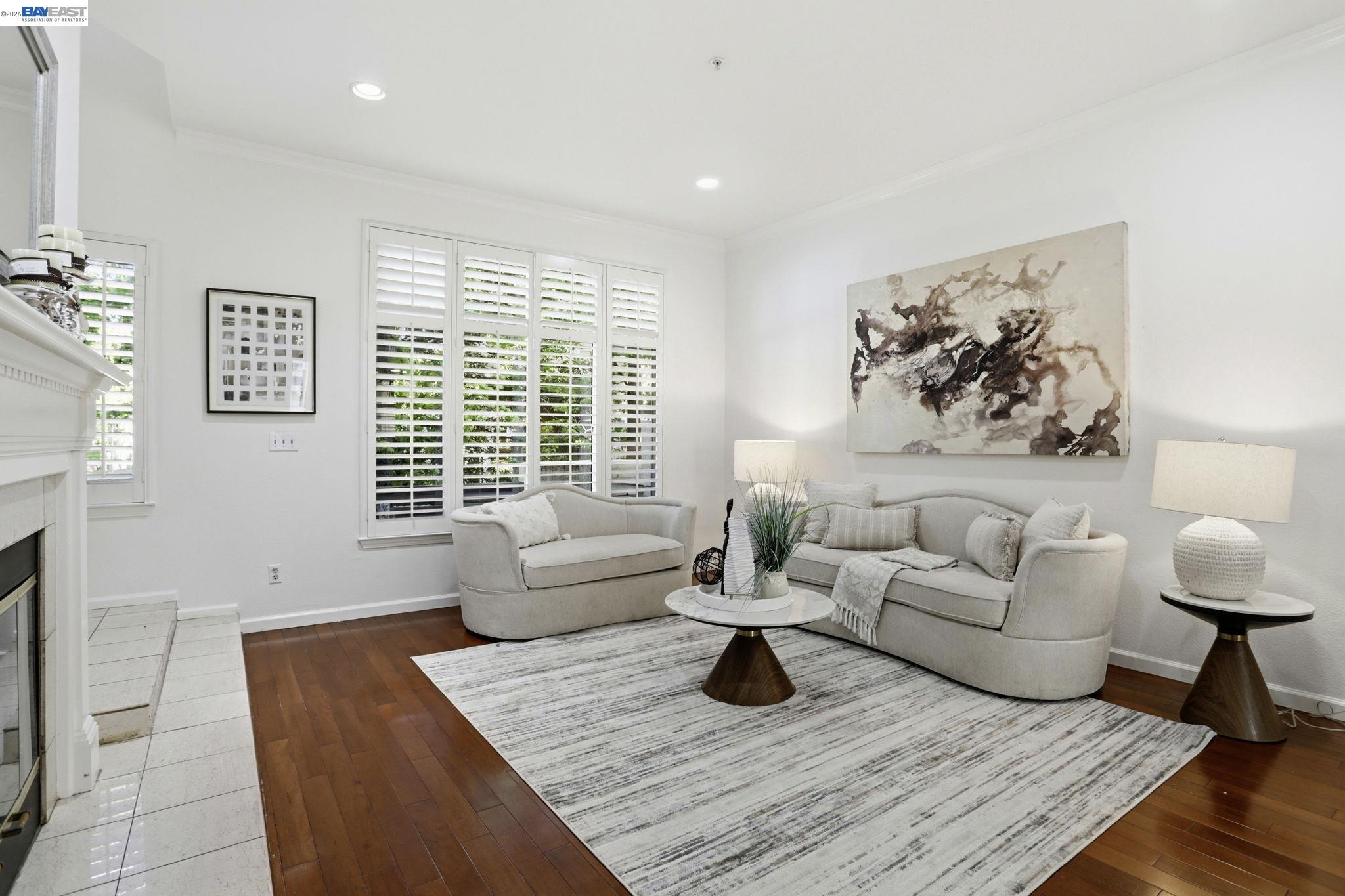 Detail Gallery Image 3 of 47 For 441 Camille Cir #12,  San Jose,  CA 95134 - 2 Beds | 2/1 Baths