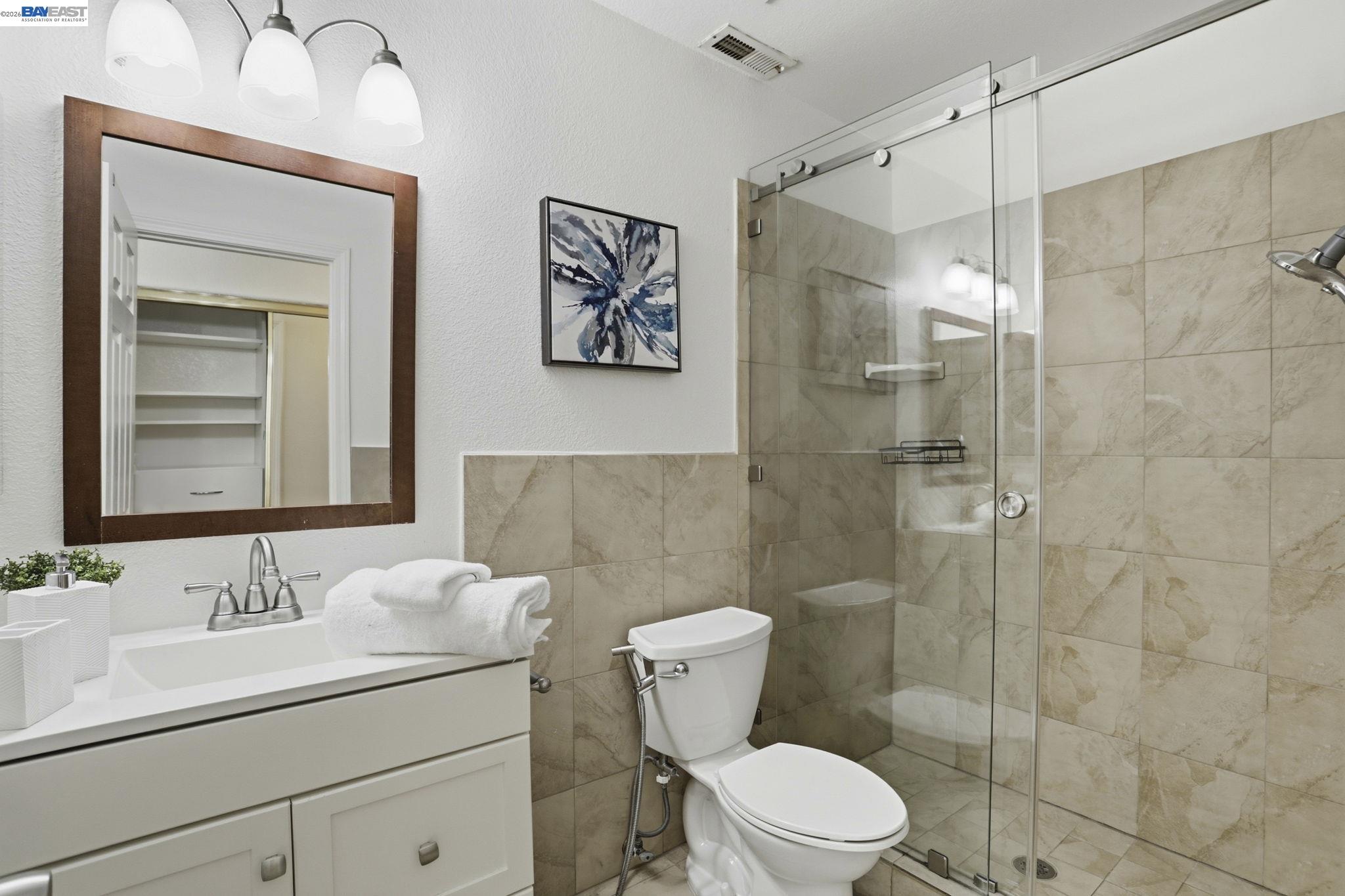 Detail Gallery Image 28 of 47 For 441 Camille Cir #12,  San Jose,  CA 95134 - 2 Beds | 2/1 Baths