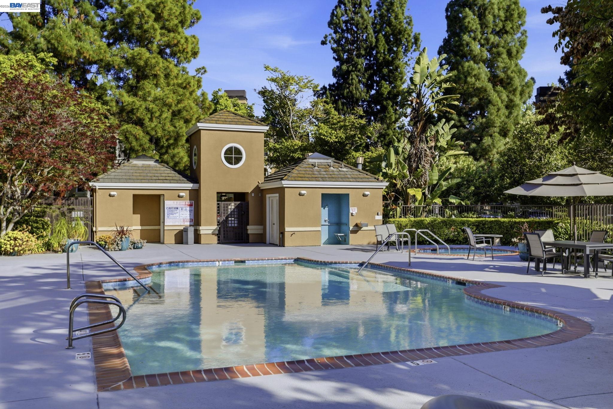 Detail Gallery Image 40 of 47 For 441 Camille Cir #12,  San Jose,  CA 95134 - 2 Beds | 2/1 Baths