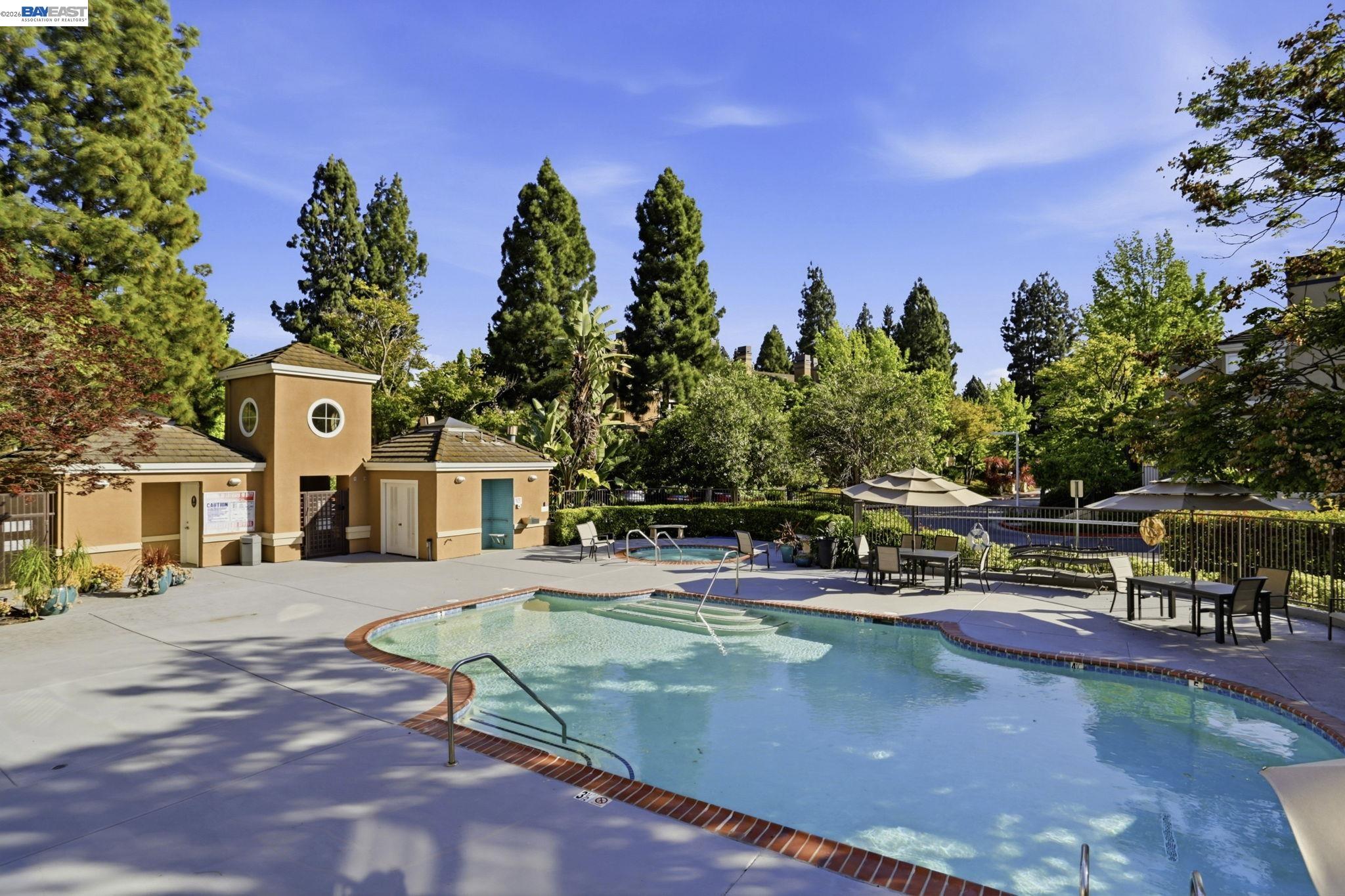 Detail Gallery Image 41 of 47 For 441 Camille Cir #12,  San Jose,  CA 95134 - 2 Beds | 2/1 Baths