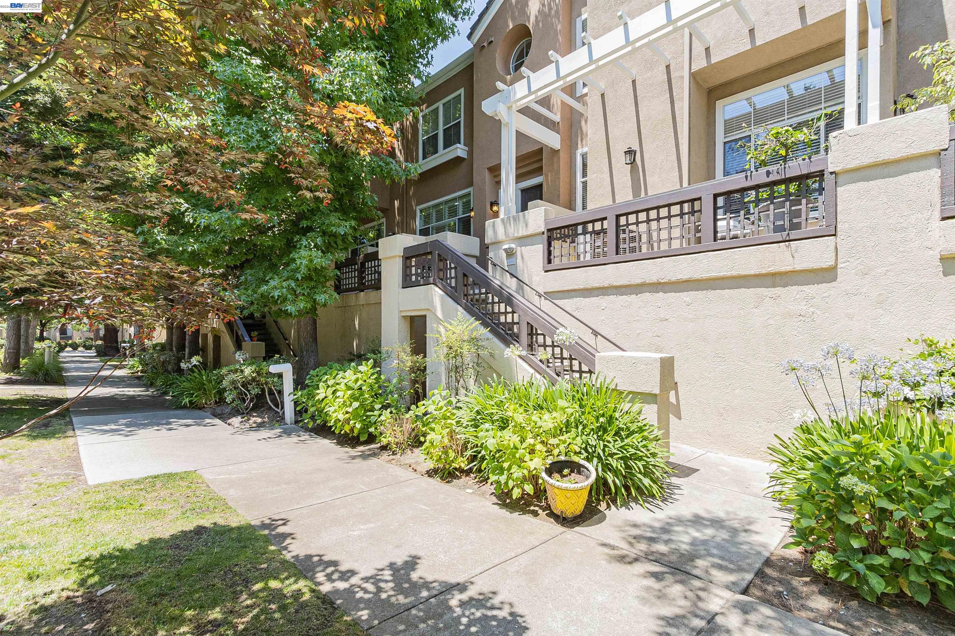 Detail Gallery Image 43 of 47 For 441 Camille Cir #12,  San Jose,  CA 95134 - 2 Beds | 2/1 Baths