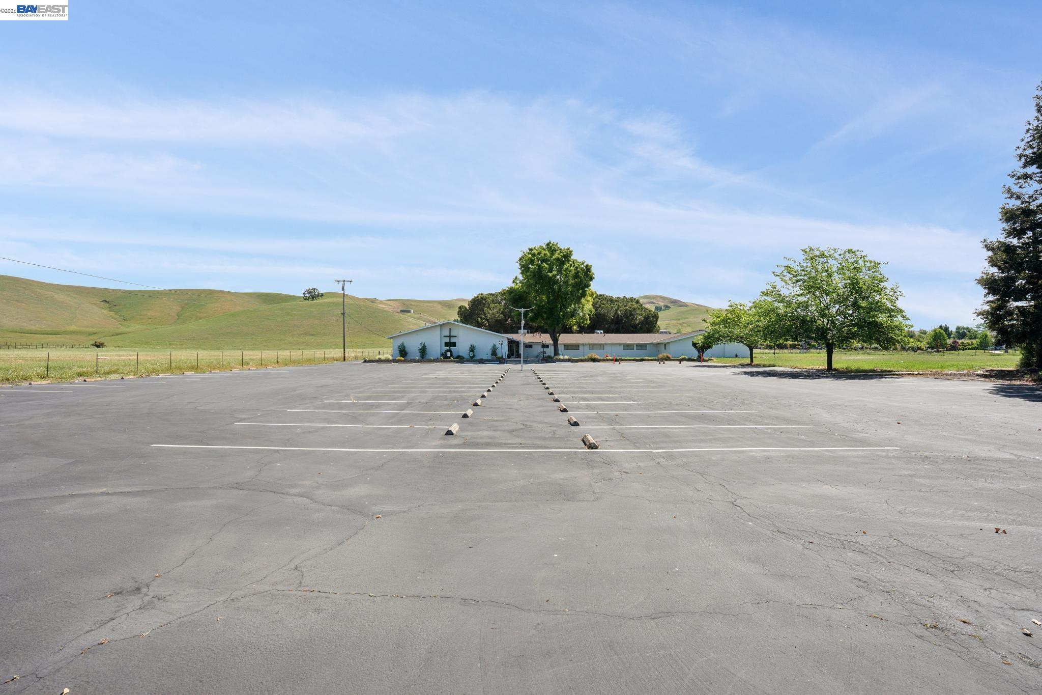 Detail Gallery Image 11 of 29 For 6656 Alisal St, Pleasanton,  CA 94566 - – Beds | – Baths