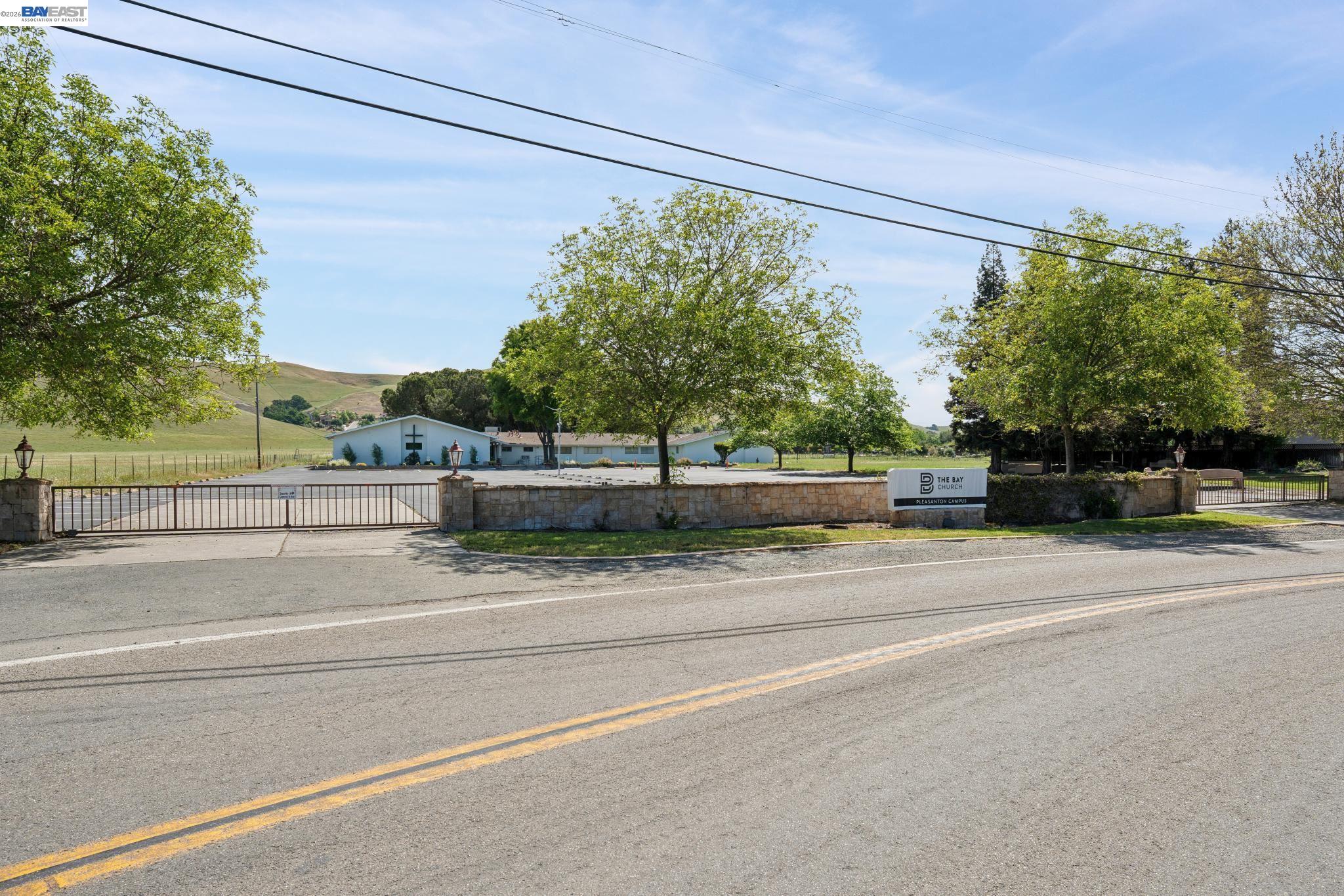 Detail Gallery Image 10 of 29 For 6656 Alisal St, Pleasanton,  CA 94566 - – Beds | – Baths