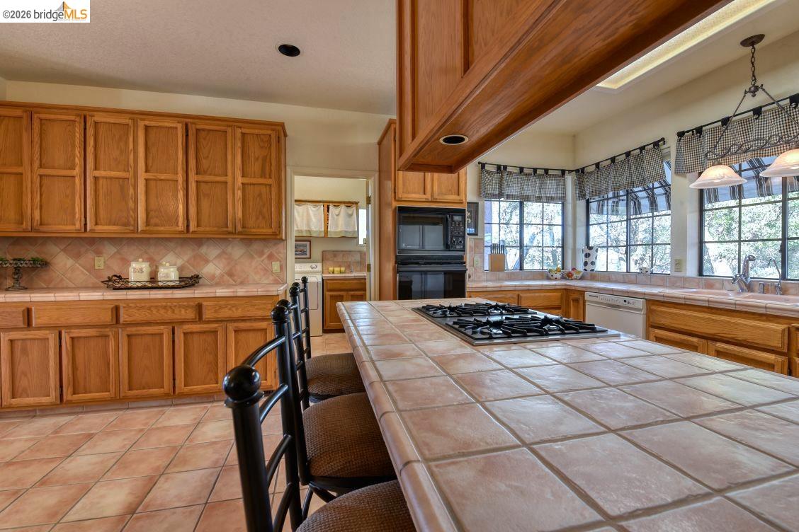 Detail Gallery Image 17 of 48 For 20591 Chaparral, Groveland,  CA 95321-8508 - 3 Beds | 3/1 Baths