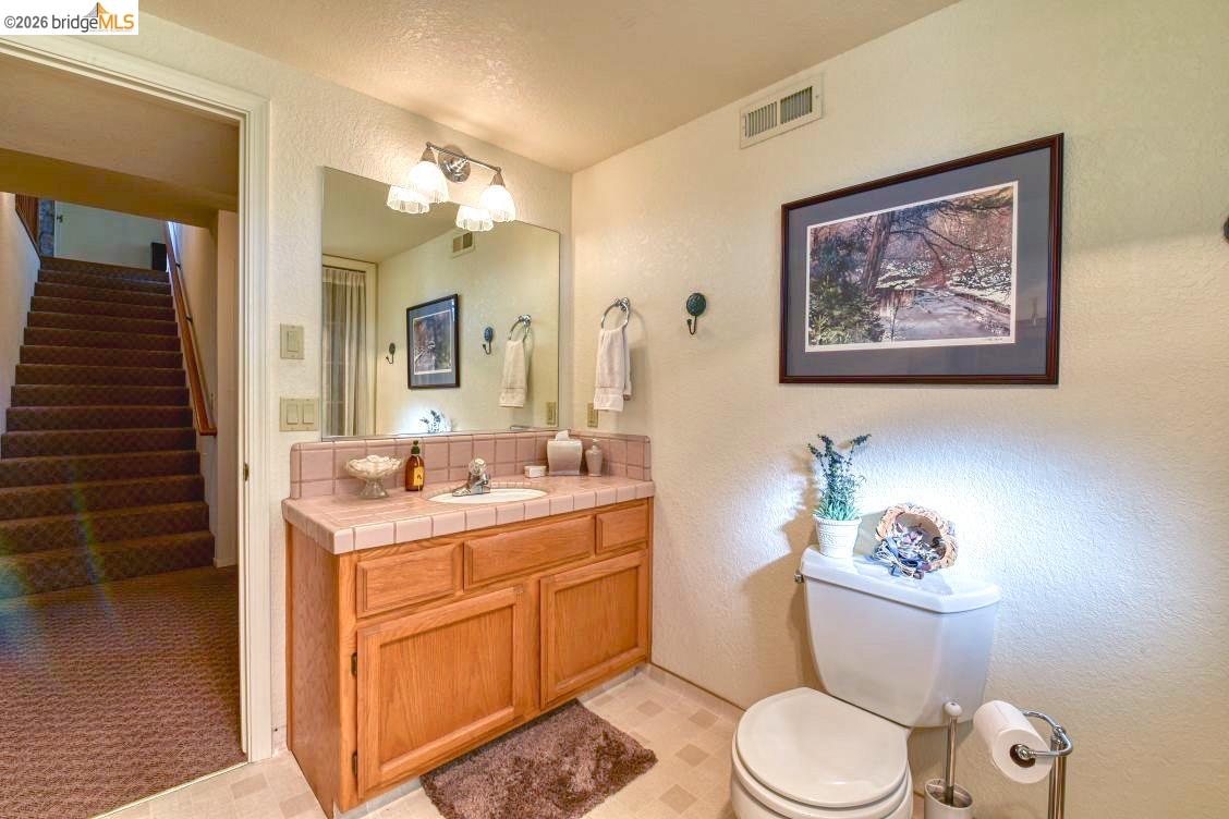 Detail Gallery Image 35 of 48 For 20591 Chaparral, Groveland,  CA 95321-8508 - 3 Beds | 3/1 Baths