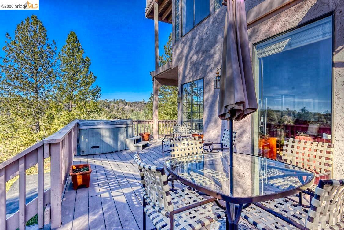 Detail Gallery Image 6 of 48 For 20591 Chaparral, Groveland,  CA 95321-8508 - 3 Beds | 3/1 Baths