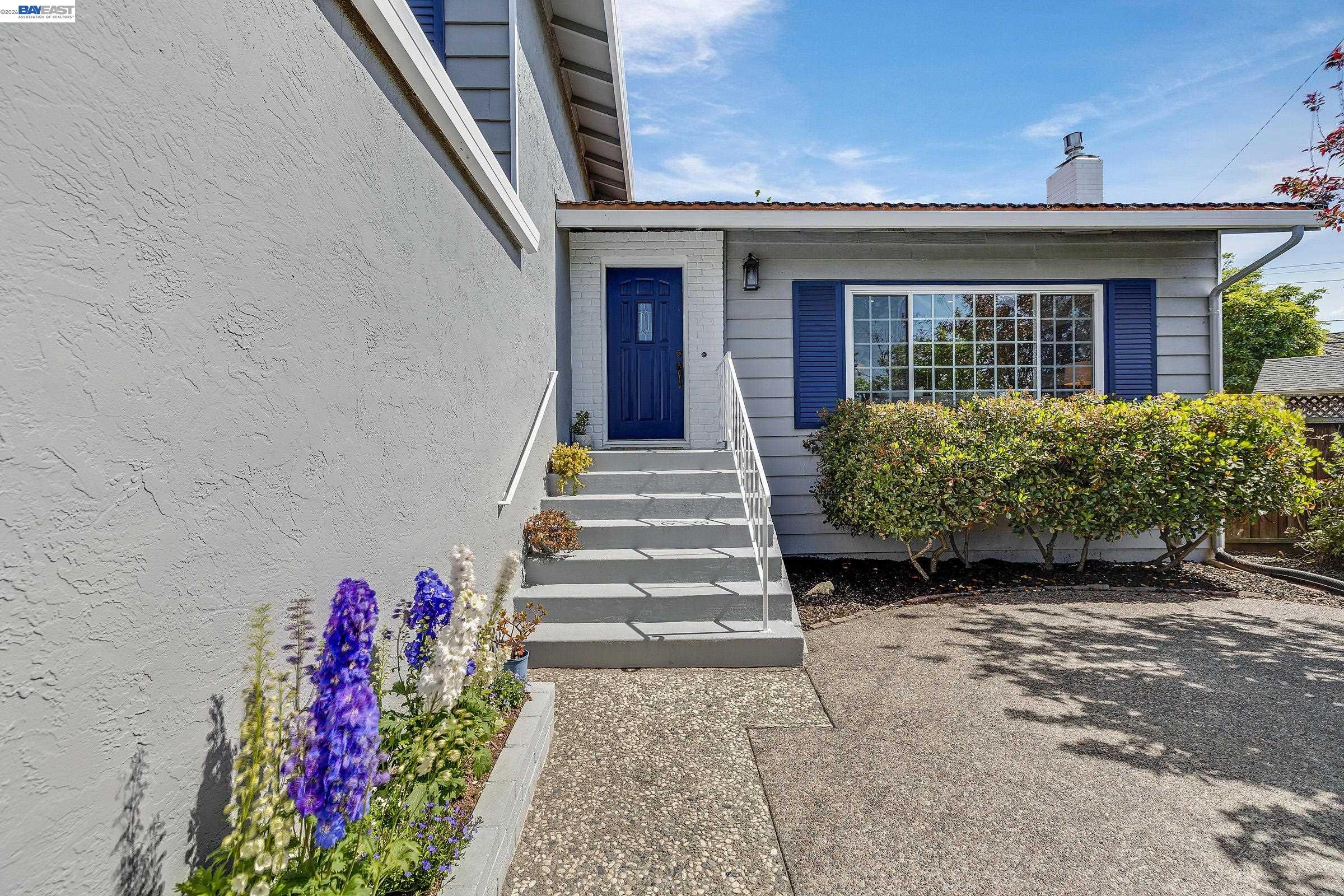 Detail Gallery Image 3 of 42 For 36126 Fanshawe Ct, Fremont,  CA 94536 - 4 Beds | 3 Baths