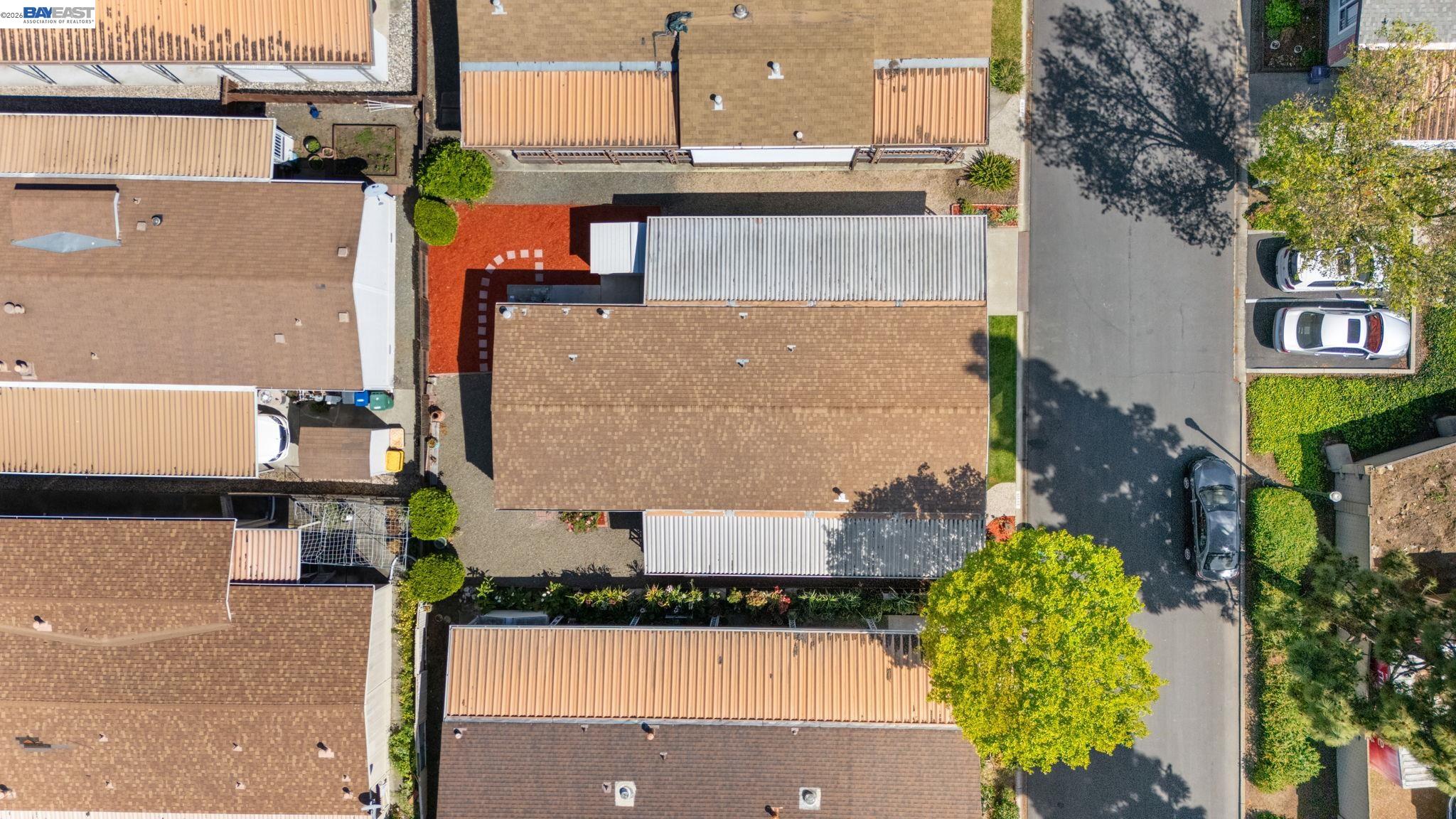 Detail Gallery Image 30 of 36 For 29315 Harpoon Way, Hayward,  CA 94544 - 2 Beds | 2 Baths