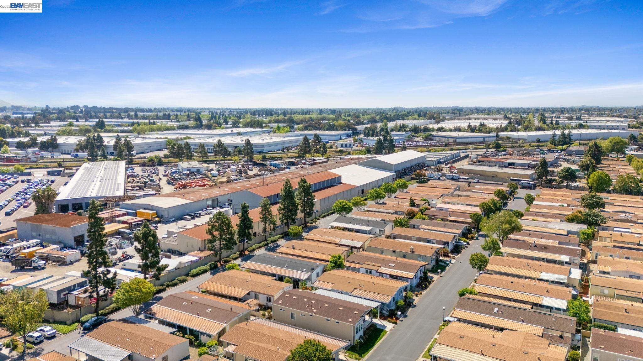 Detail Gallery Image 35 of 36 For 29315 Harpoon Way, Hayward,  CA 94544 - 2 Beds | 2 Baths