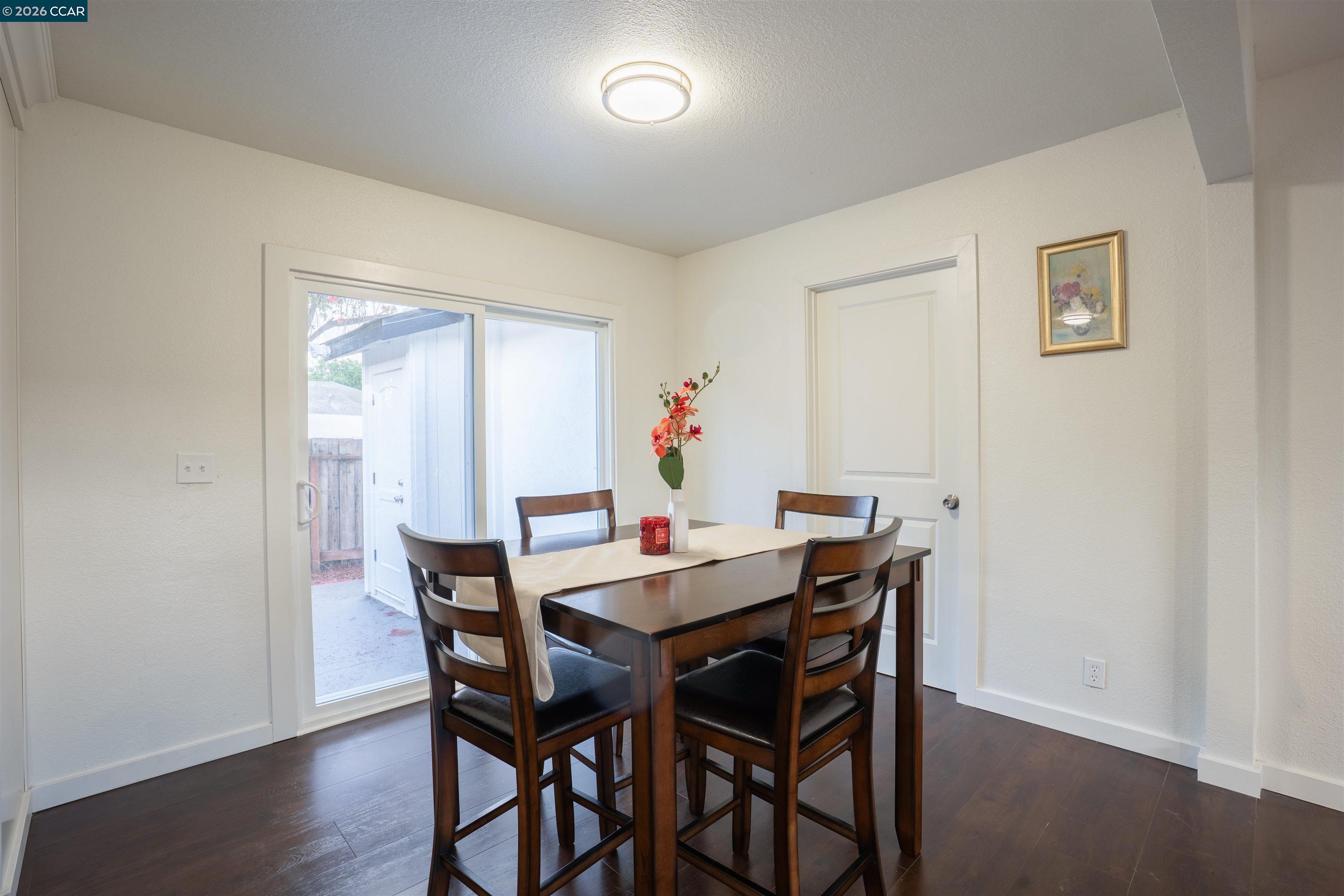 Detail Gallery Image 6 of 23 For 58 Solano Ave, Bay Point,  CA 94565-1618 - 3 Beds | 2 Baths