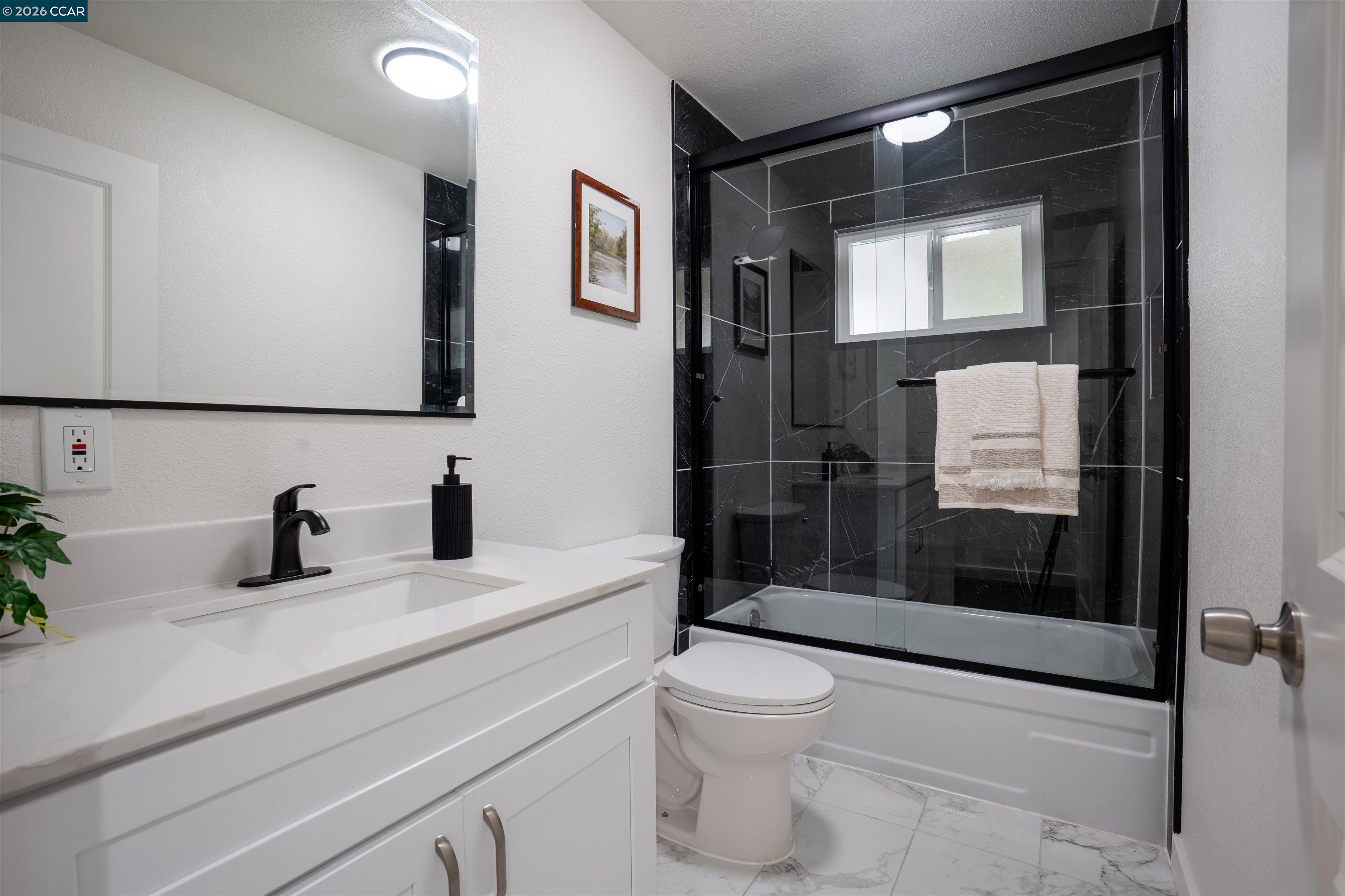 Detail Gallery Image 7 of 23 For 58 Solano Ave, Bay Point,  CA 94565-1618 - 3 Beds | 2 Baths