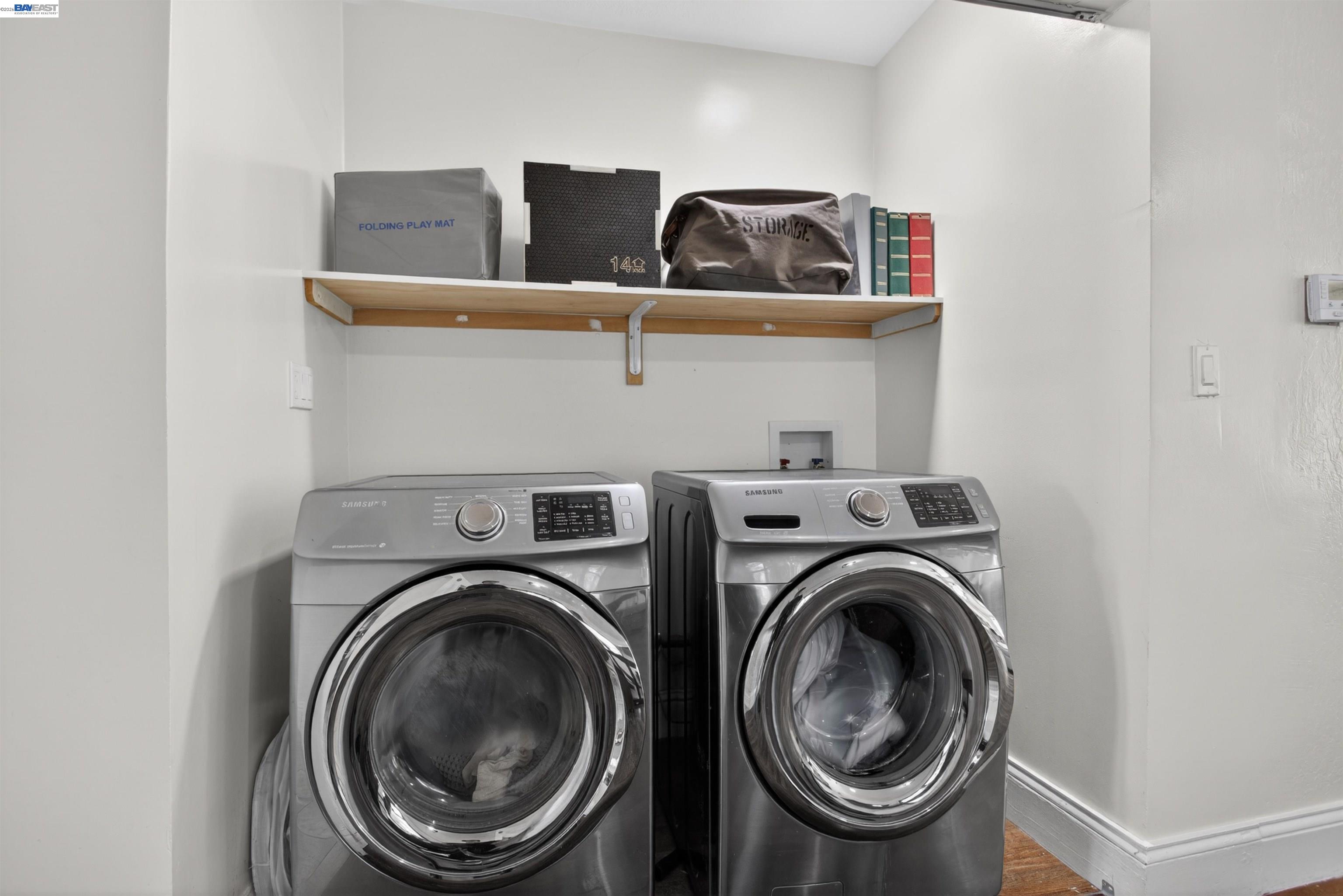 Detail Gallery Image 45 of 60 For 914 61st Street, Oakland,  CA 94608-1327 - 6 Beds | 4/1 Baths