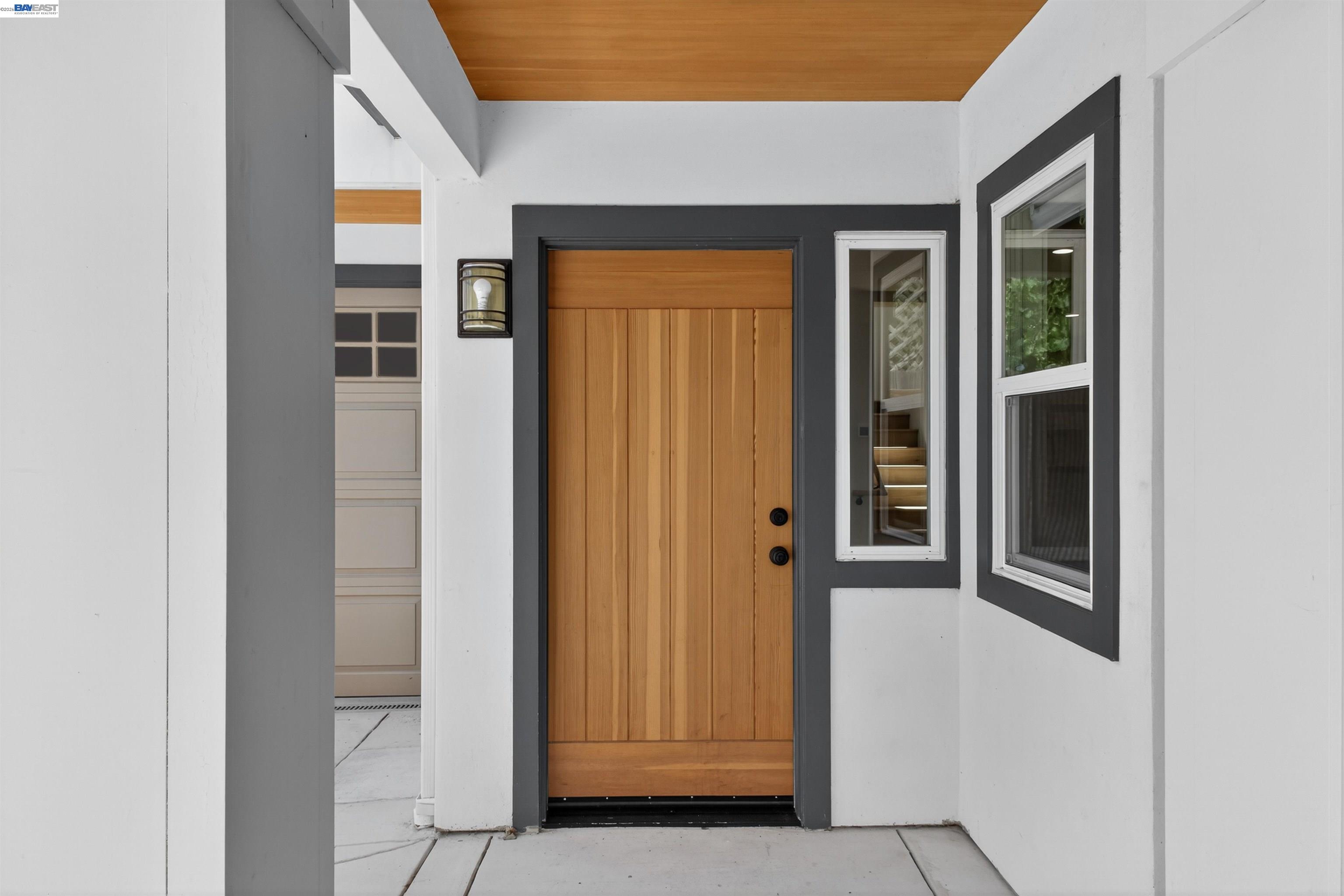 Detail Gallery Image 3 of 60 For 912-914 61st Street, Oakland,  CA 94608-1327 - – Beds | – Baths