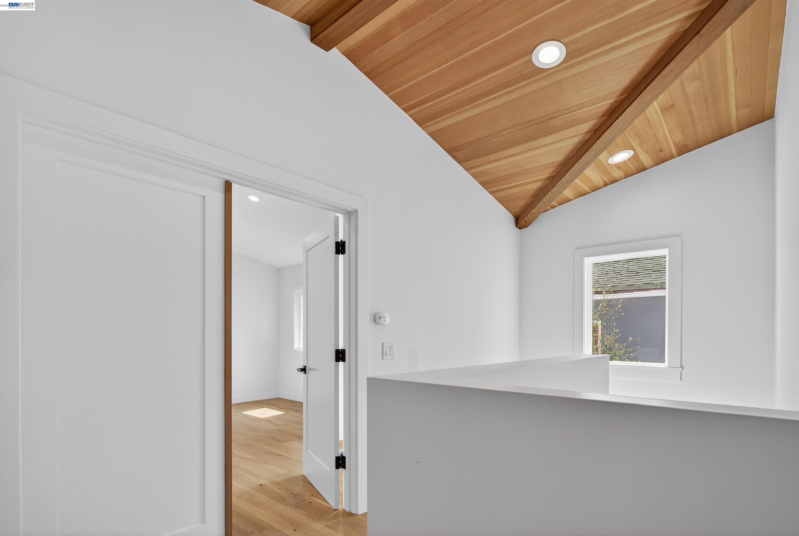 Detail Gallery Image 29 of 60 For 912-914 61st Street, Oakland,  CA 94608-1327 - – Beds | – Baths