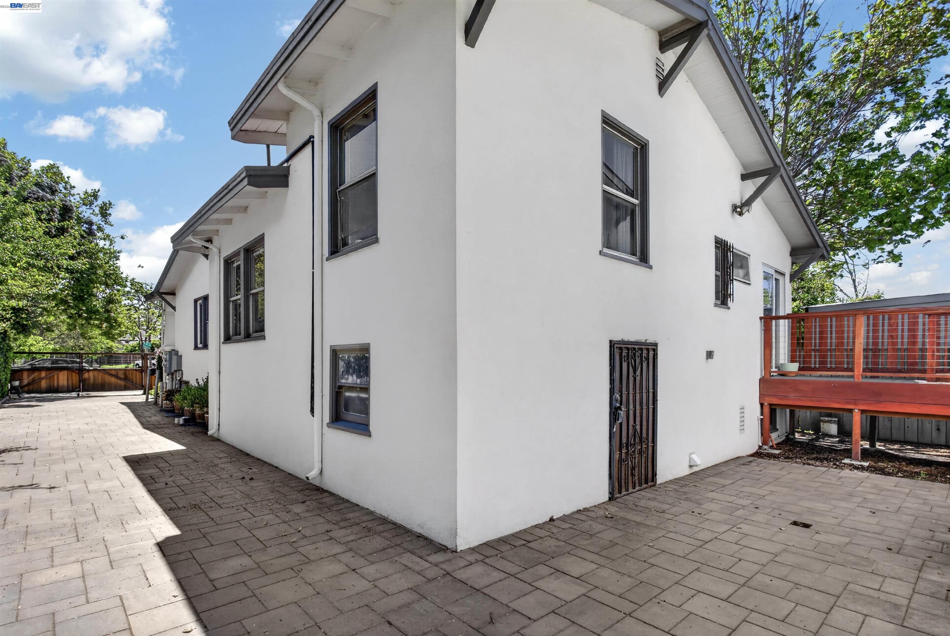 Detail Gallery Image 59 of 60 For 912-914 61st Street, Oakland,  CA 94608-1327 - – Beds | – Baths