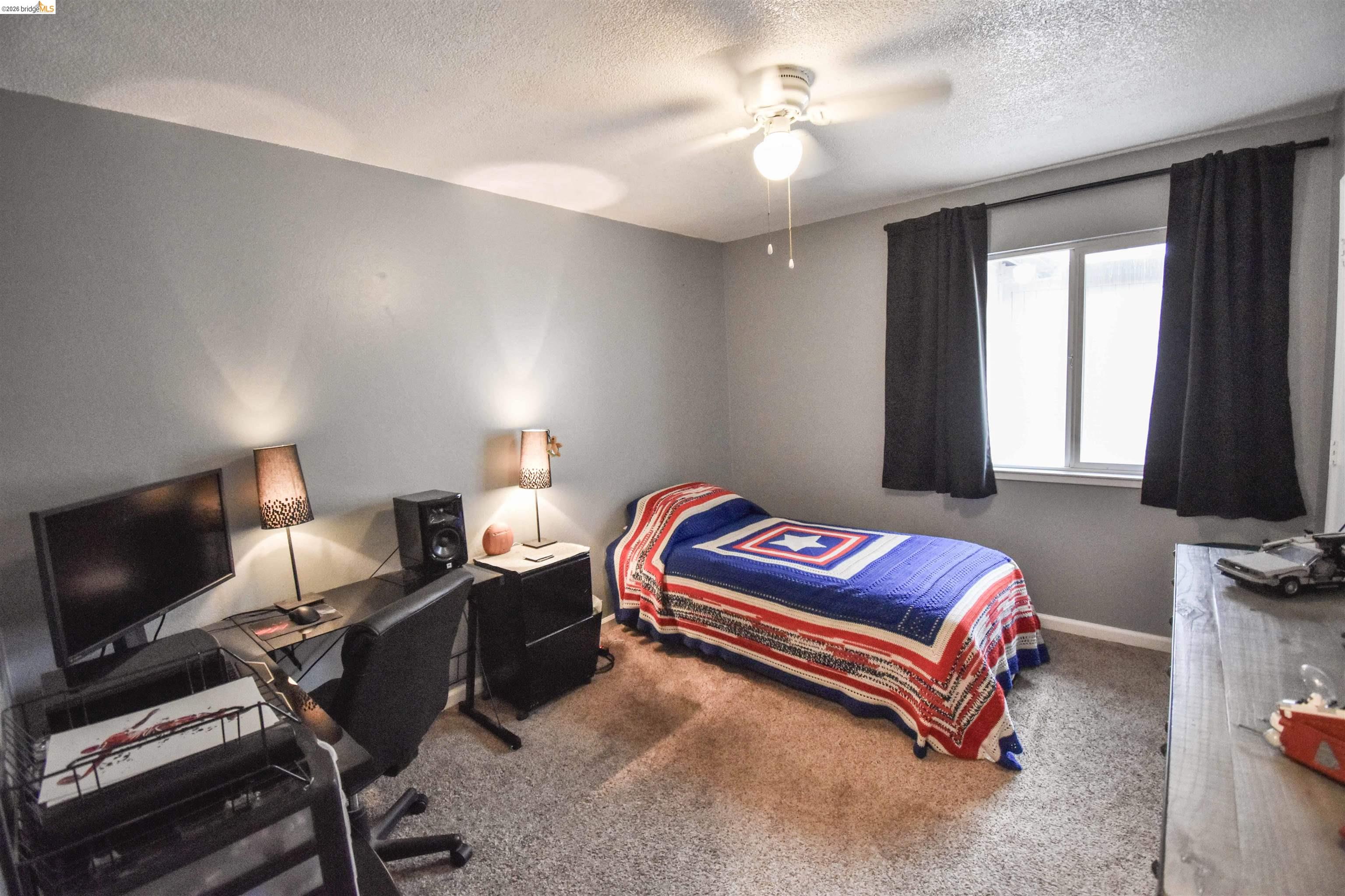 Detail Gallery Image 9 of 22 For 10569 Jim Brady Rd, Jamestown,  CA 95327-9517 - 4 Beds | 3 Baths