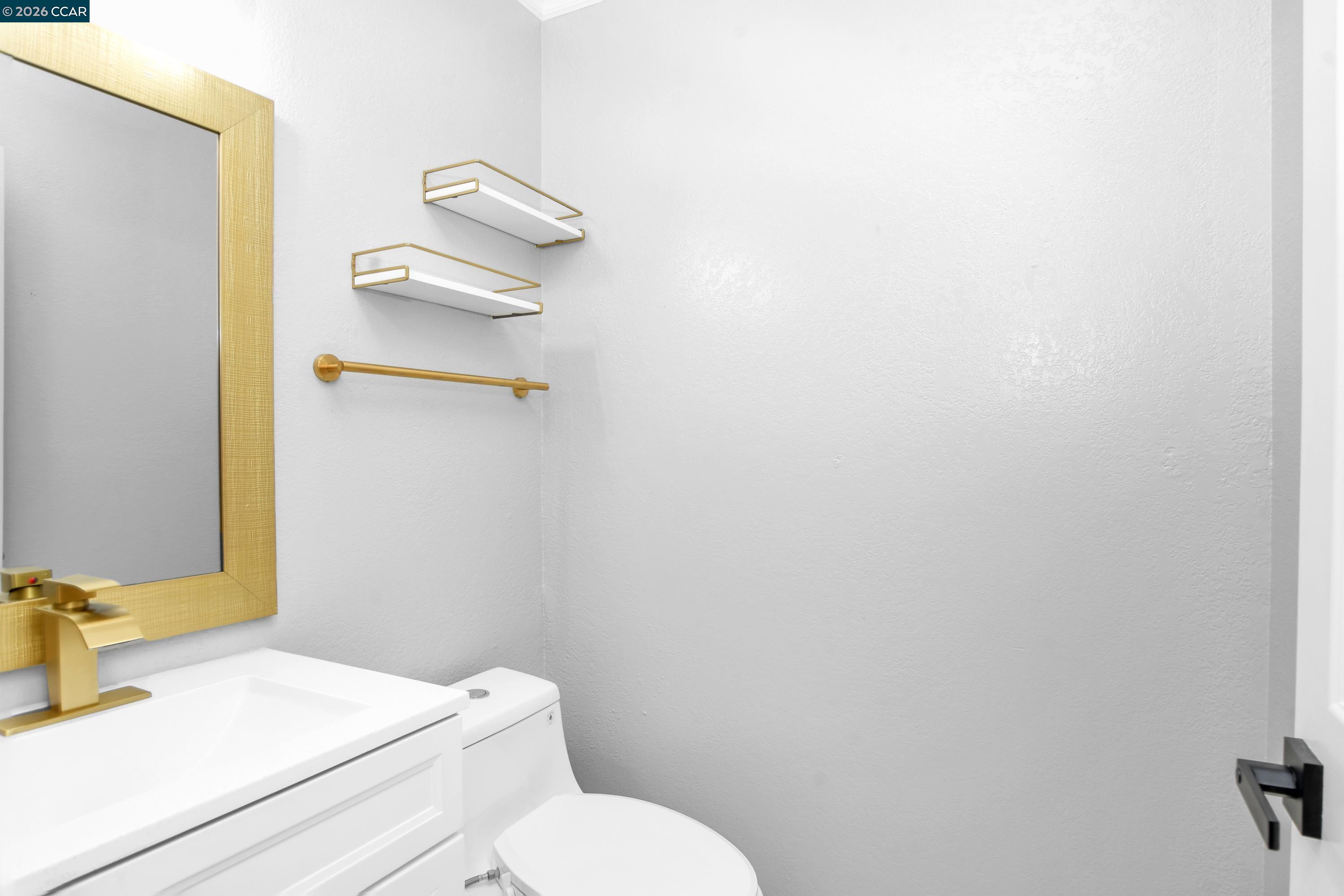 Detail Gallery Image 11 of 35 For 17106 Creekside Cir, Morgan Hill,  CA 95037 - 2 Beds | 1/1 Baths