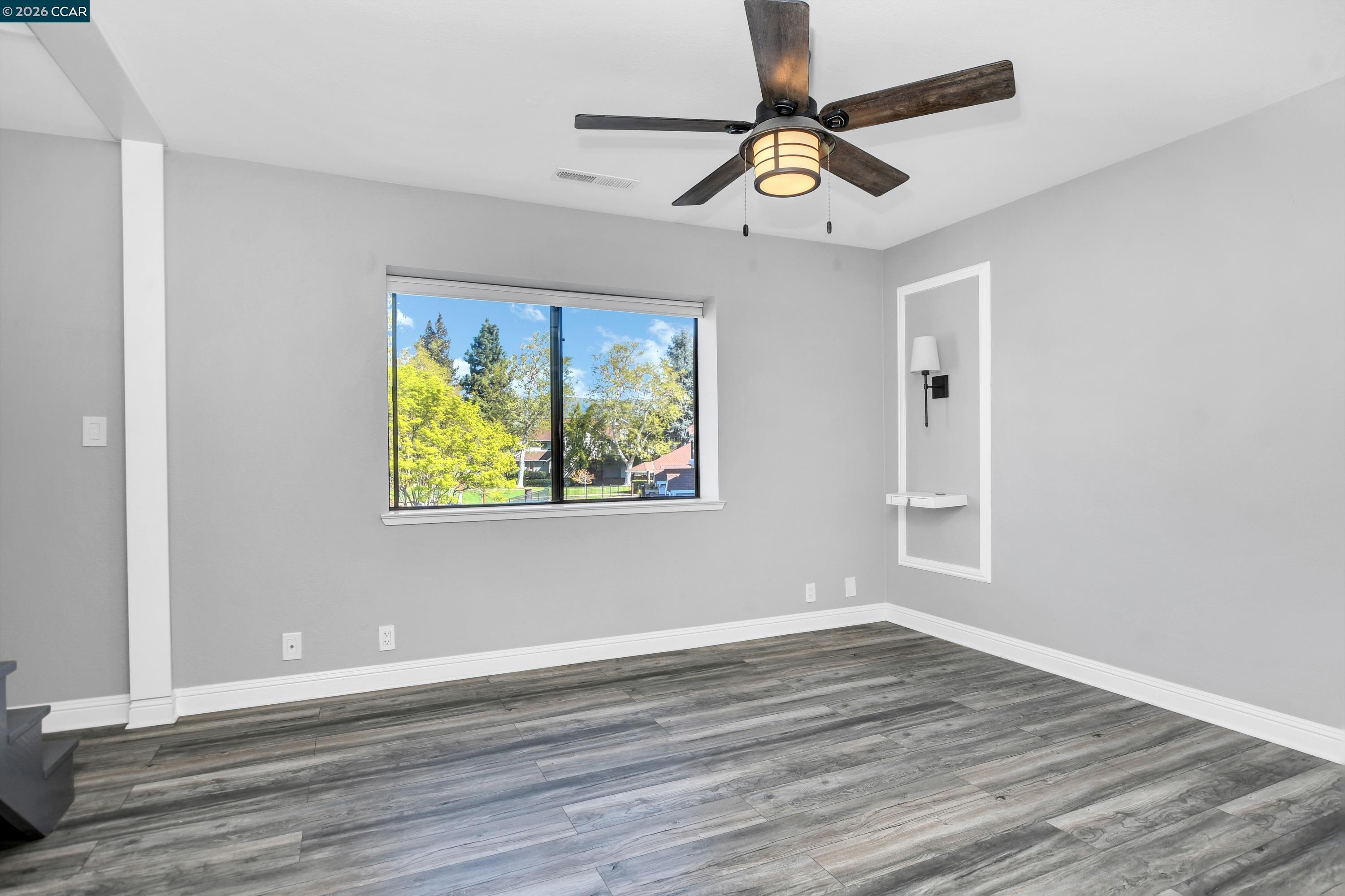 Detail Gallery Image 17 of 35 For 17106 Creekside Cir, Morgan Hill,  CA 95037 - 2 Beds | 1/1 Baths