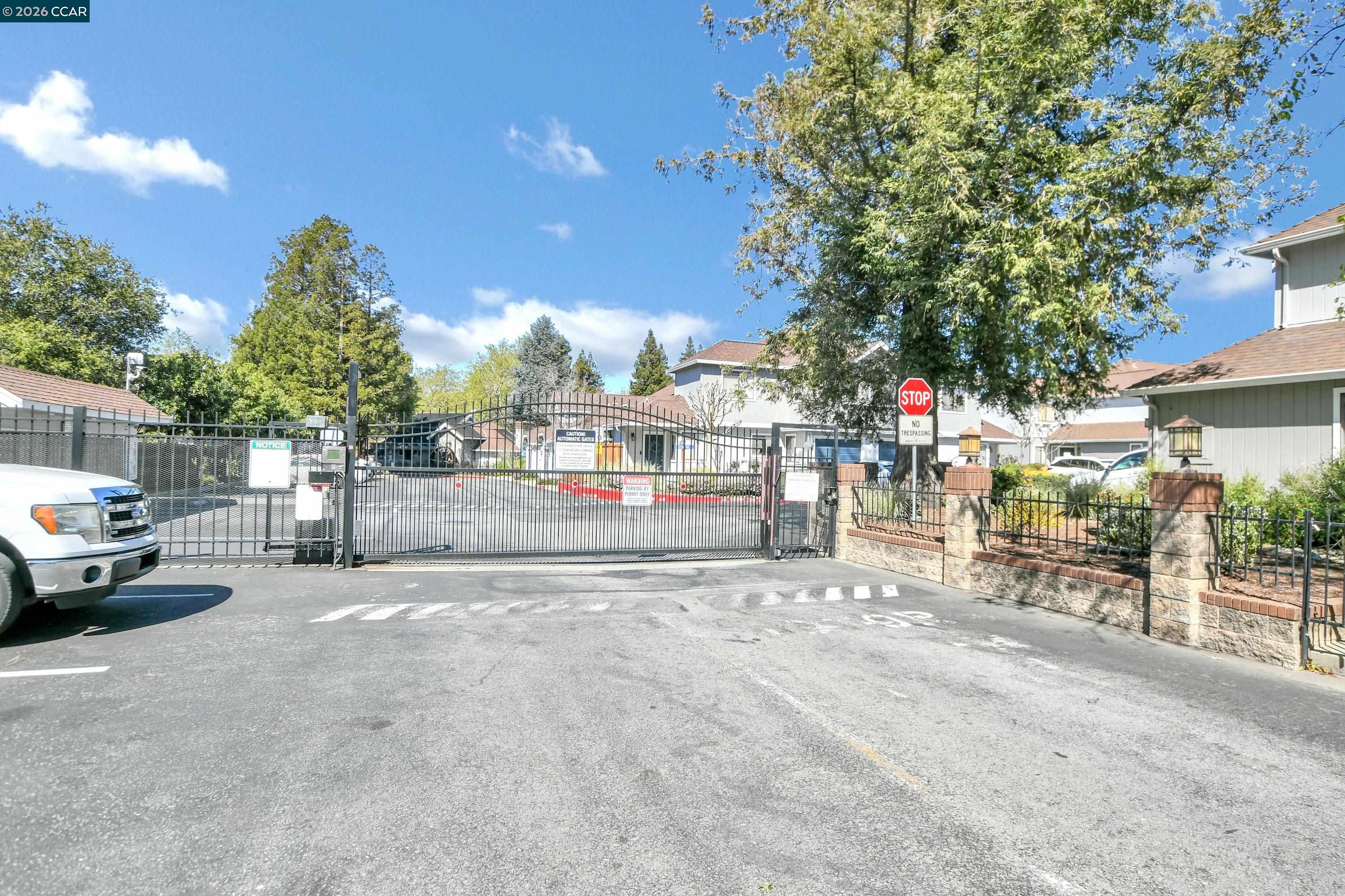 Detail Gallery Image 28 of 35 For 17106 Creekside Cir, Morgan Hill,  CA 95037 - 2 Beds | 1/1 Baths