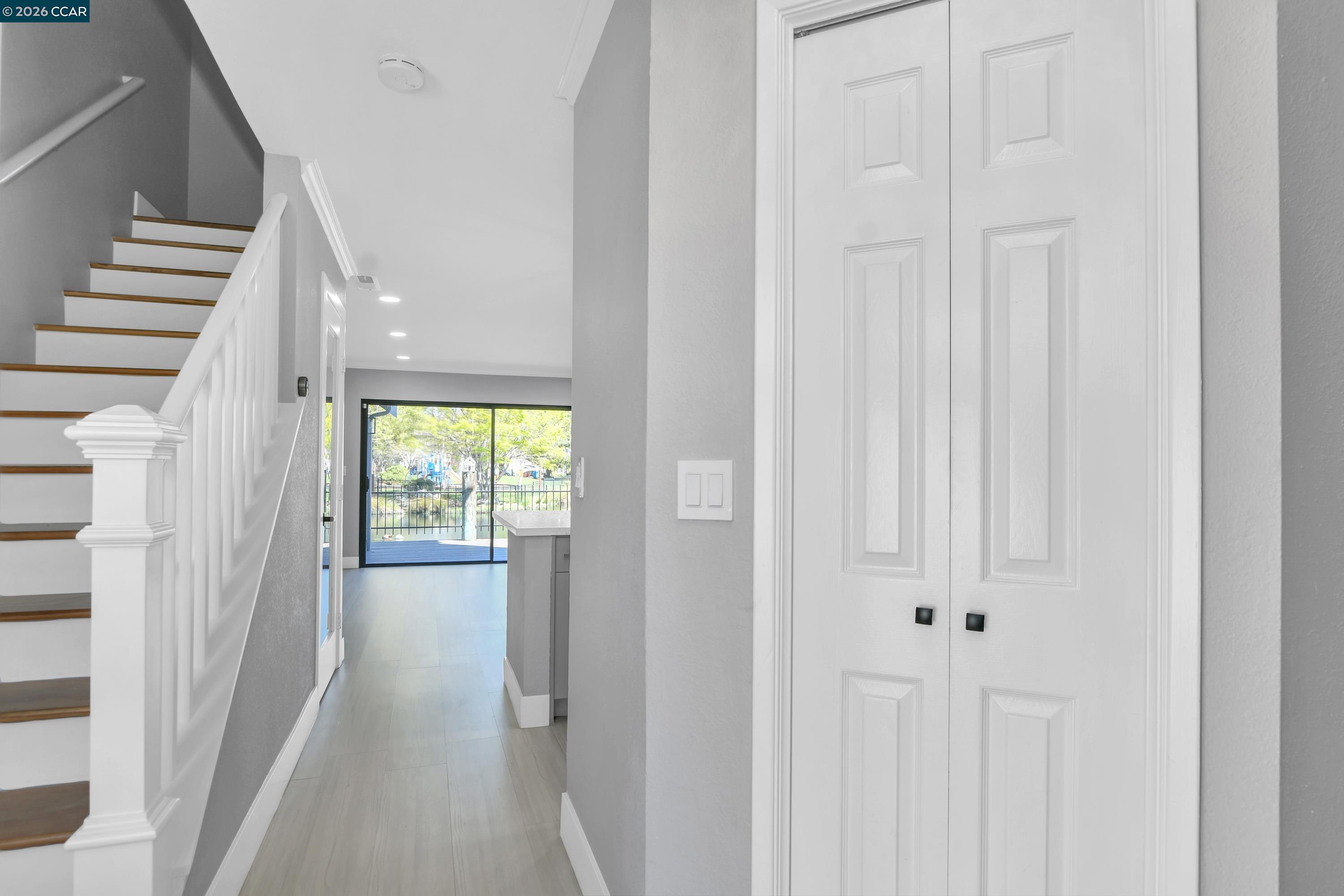 Detail Gallery Image 4 of 35 For 17106 Creekside Cir, Morgan Hill,  CA 95037 - 2 Beds | 1/1 Baths