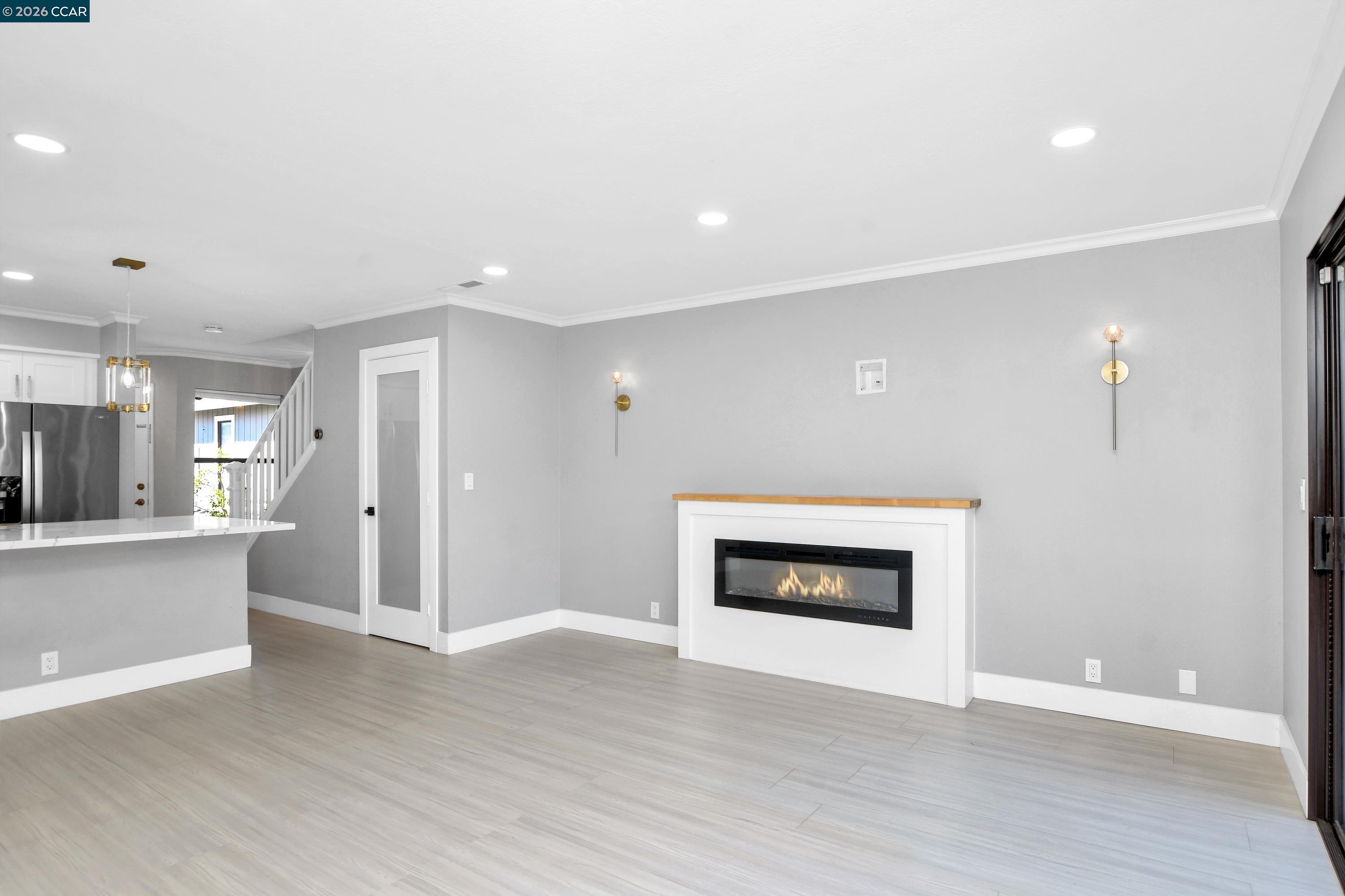 Detail Gallery Image 6 of 35 For 17106 Creekside Cir, Morgan Hill,  CA 95037 - 2 Beds | 1/1 Baths