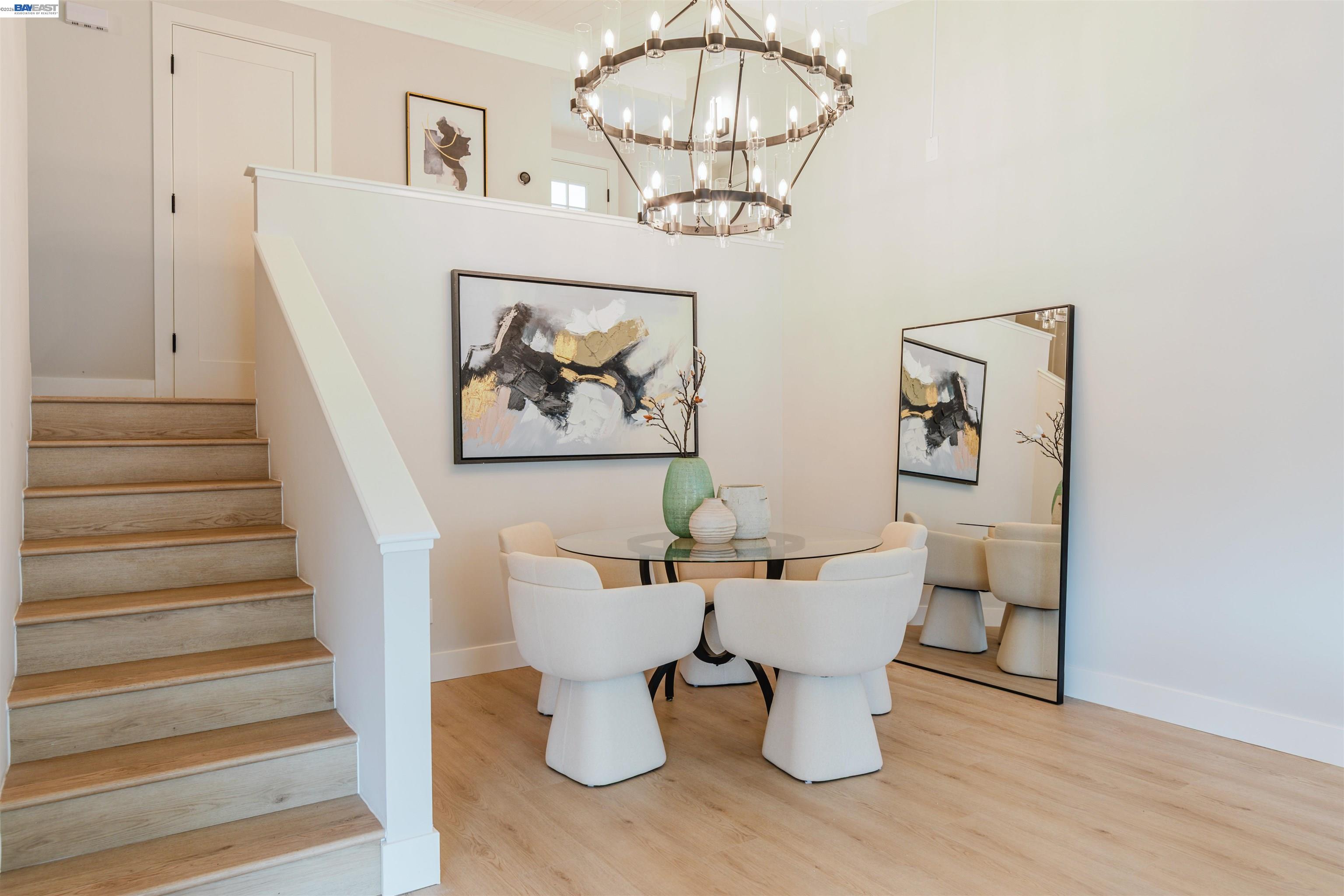 Detail Gallery Image 10 of 56 For 2206 Archdale Ct, South San Francisco,  CA 94080 - 4 Beds | 3/1 Baths